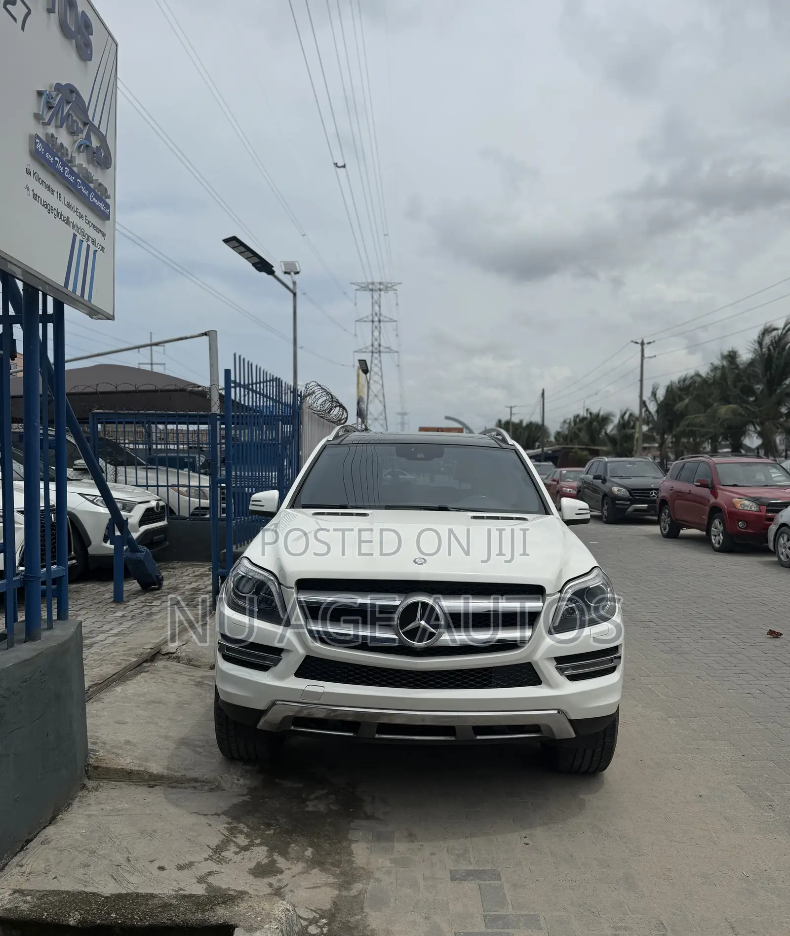 Mercedes-Benz GL-Class GL450 4MATIC 4dr SUV AWD (4.7L 8cyl Turbo 7A)