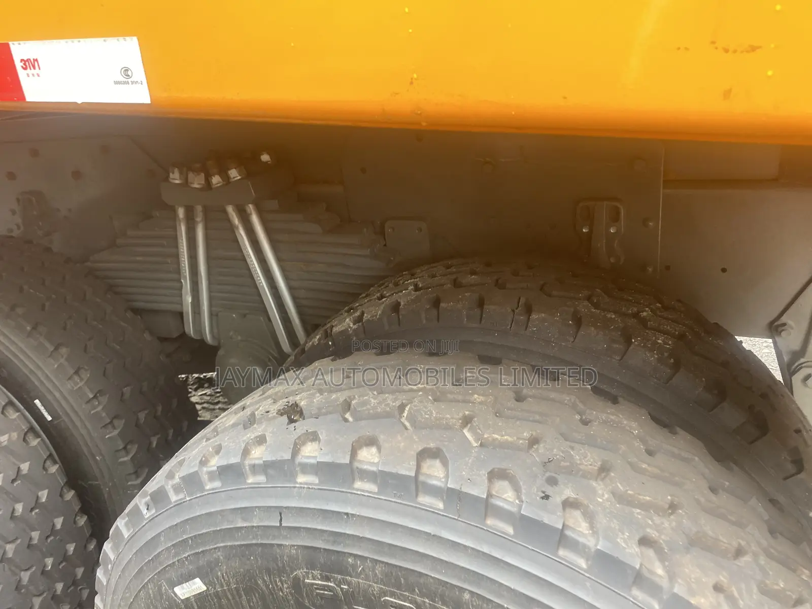 Howo 371 Tipper 10 Tyres