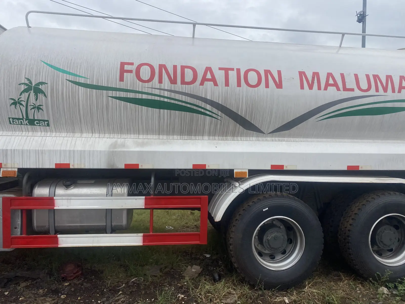 Howo 371 Water Tanker White