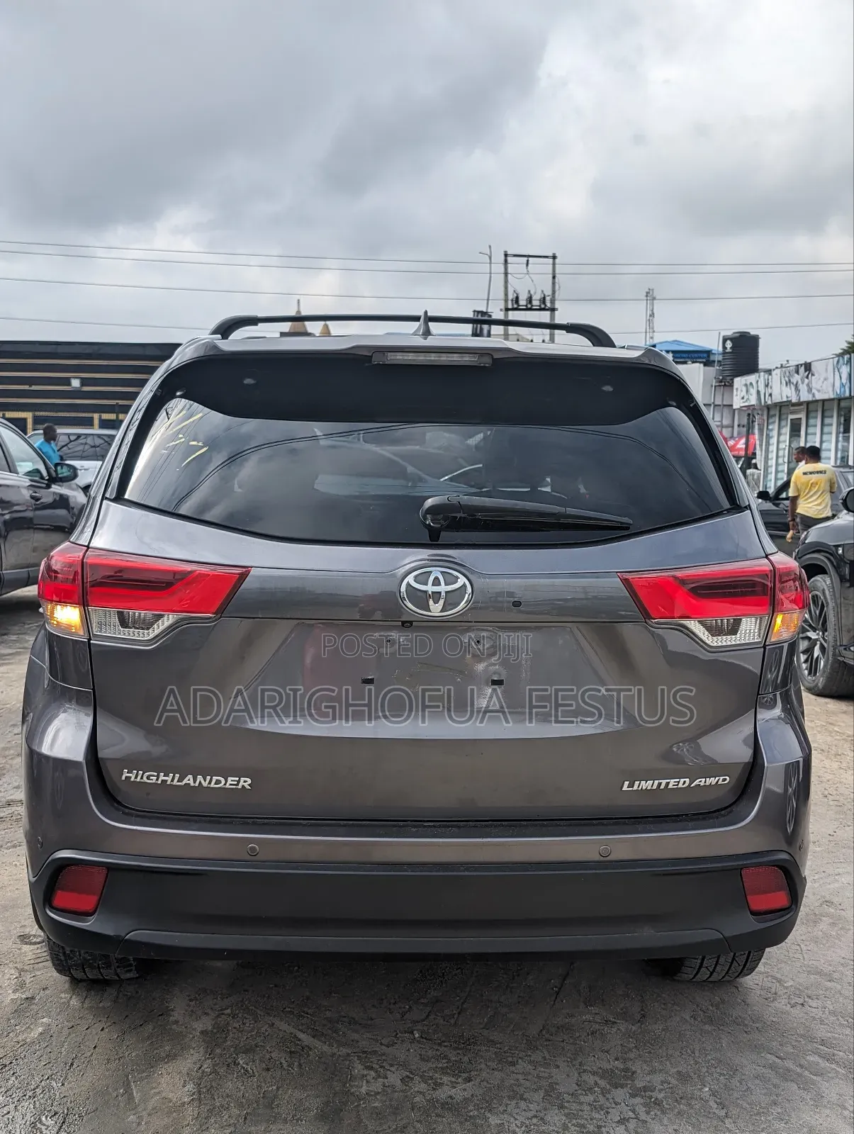 Toyota Highlander Limited Platinum V6 4x4 (3.5L 6cyl 6A) 2016 Gray