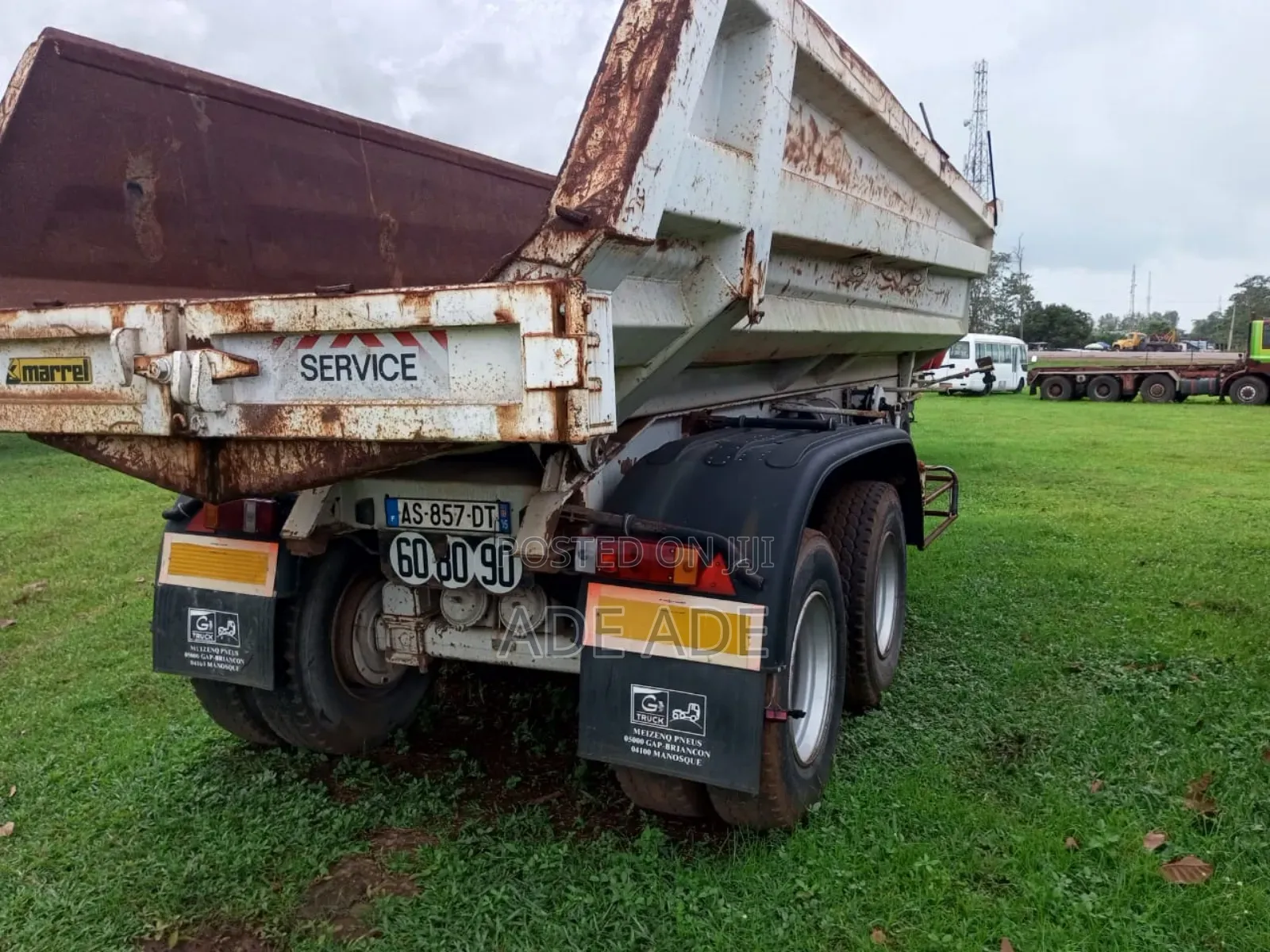 Tipping Bucket