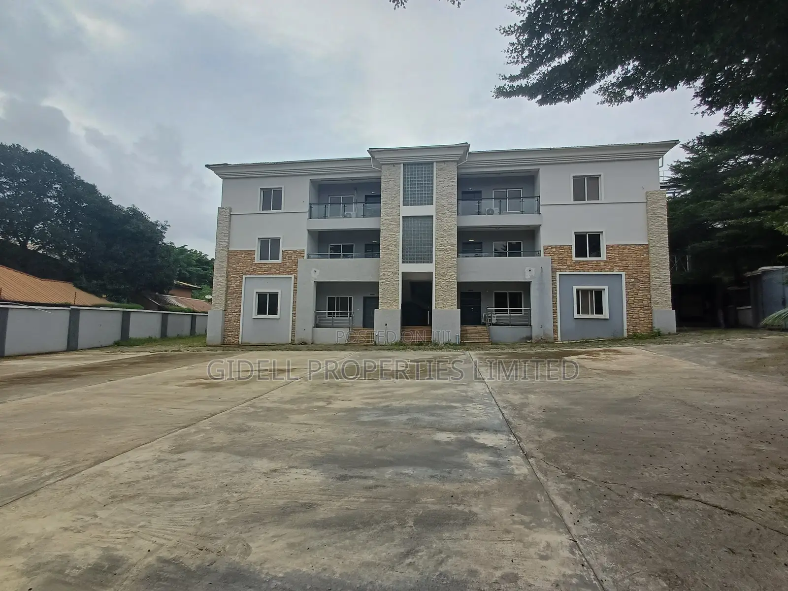 3bdrm Block of Flats in Maitama for rent