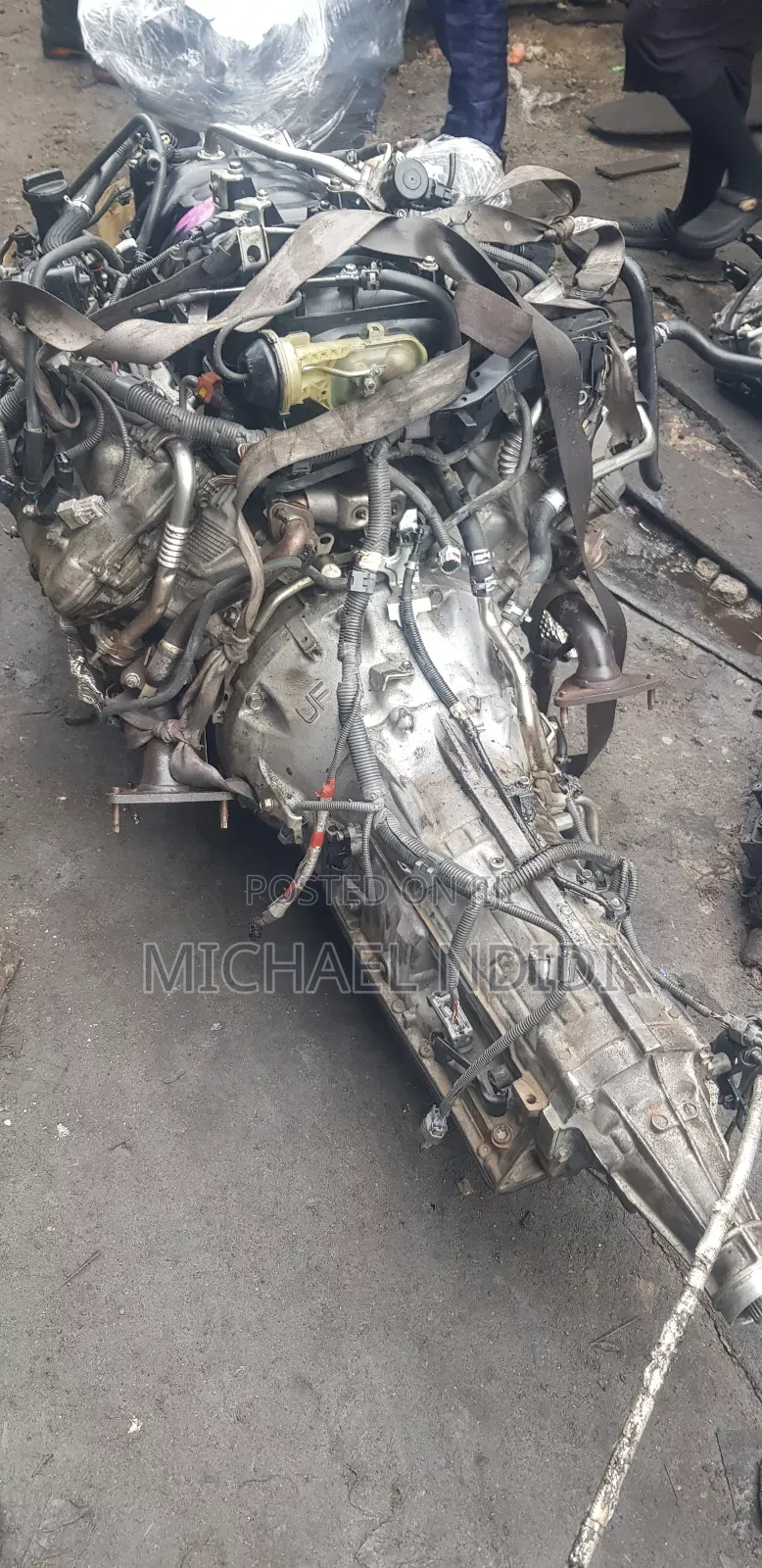 Toyota 1ur Engine