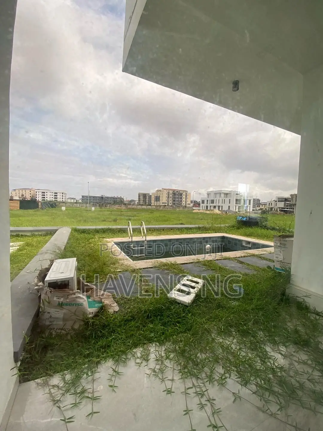 5bdrm Duplex in Ikate for sale