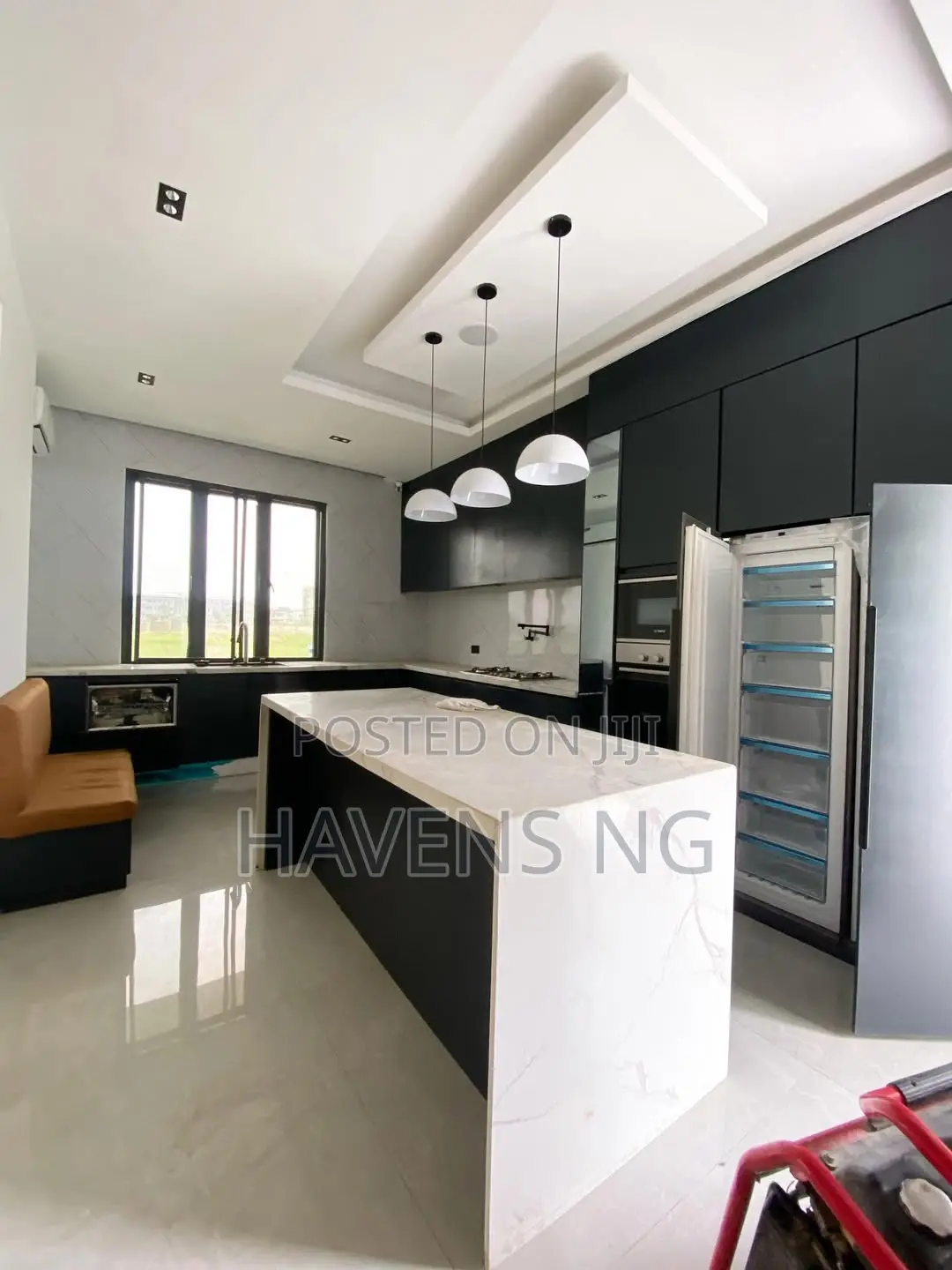 5bdrm Duplex in Ikate for sale