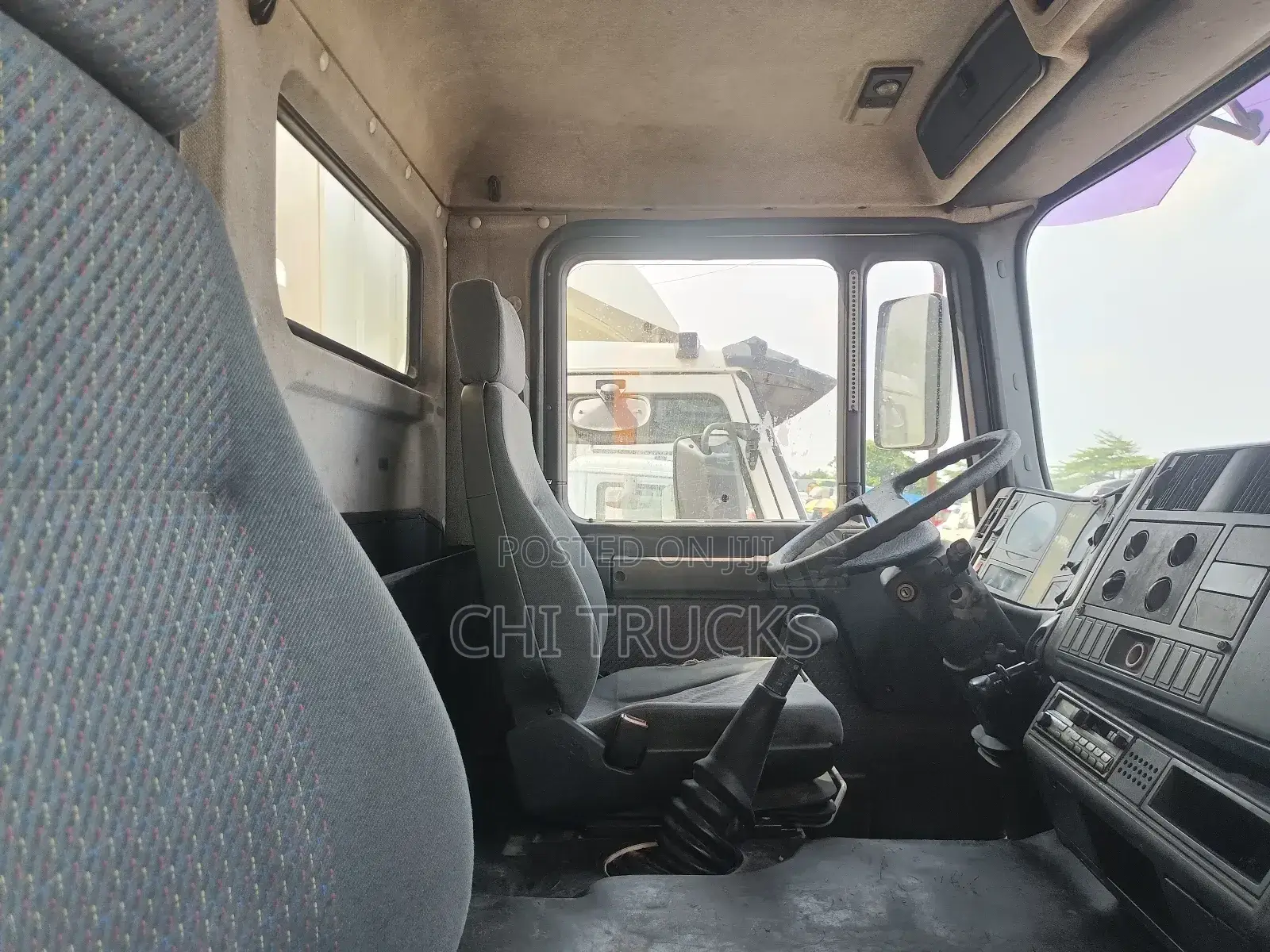 Man Diesel Cargo Truck 10tires European Standard
