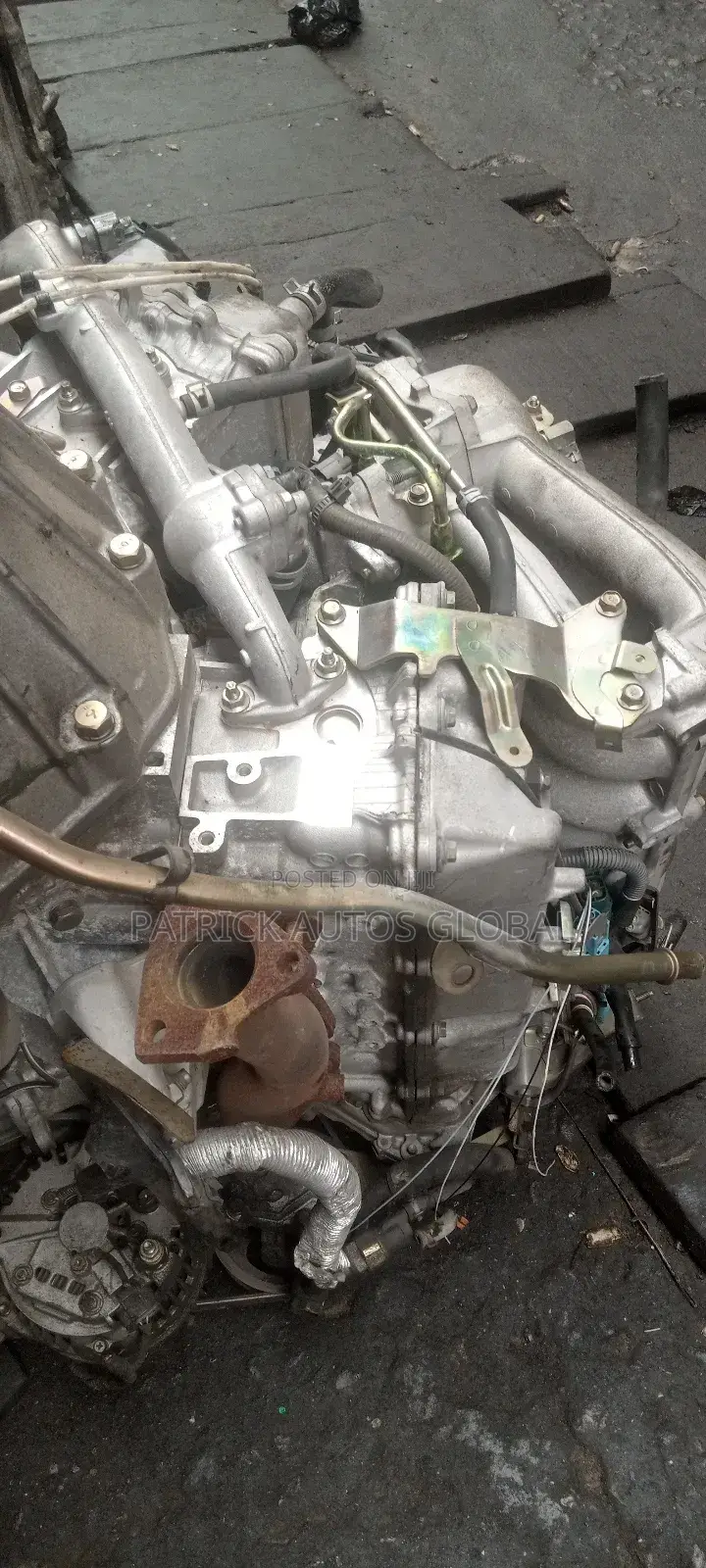 Nissan Pathfinder 3.5 Engine