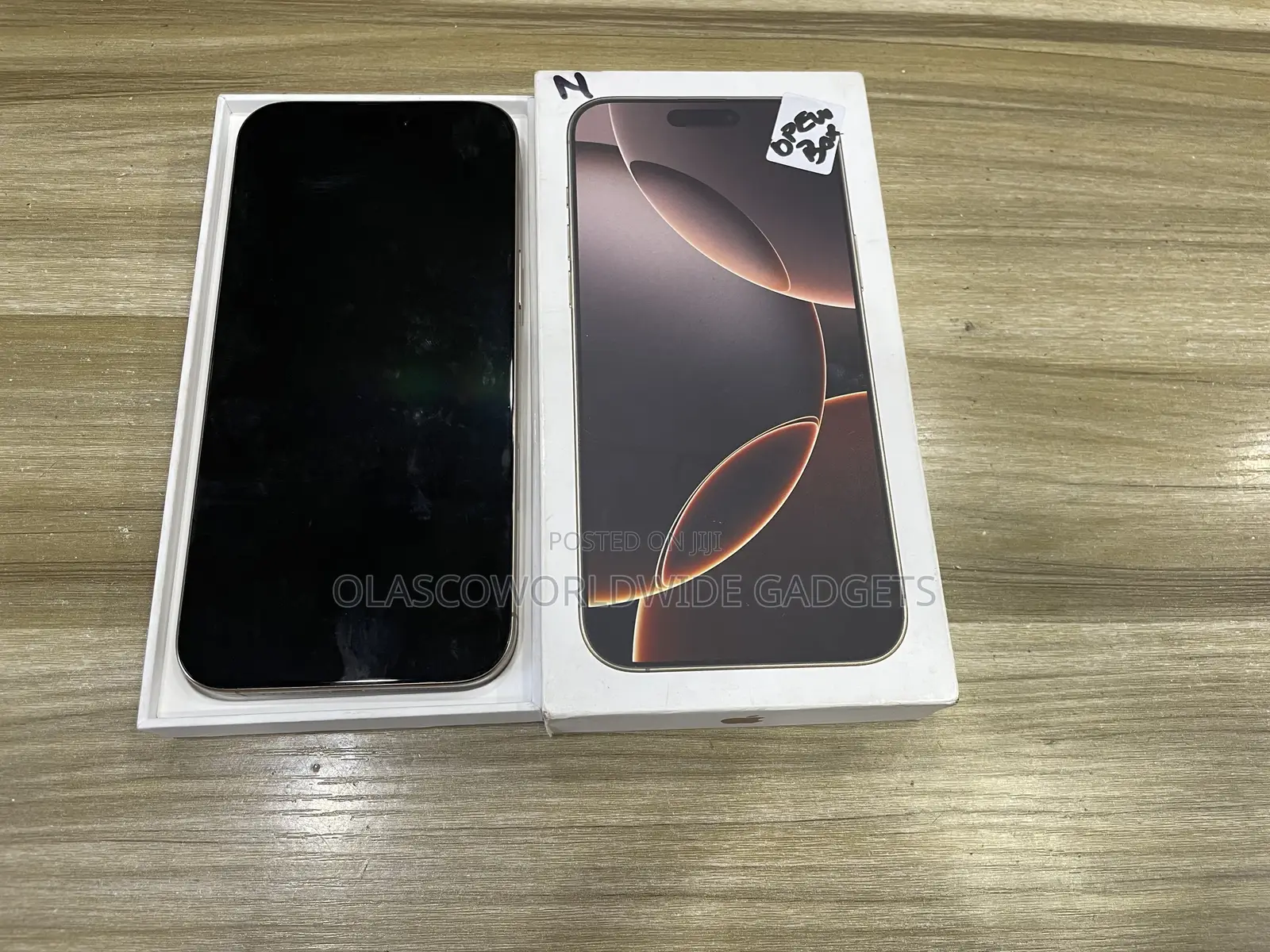 New Apple iPhone 16 Pro Max 256 GB