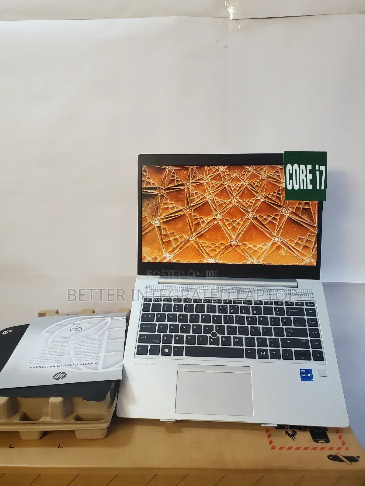 New Laptop HP EliteBook 735 G6 8GB Intel Core i7 SSD 256GB