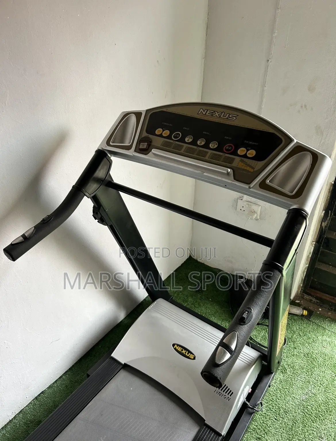 3.5hp Nexus Treadmill