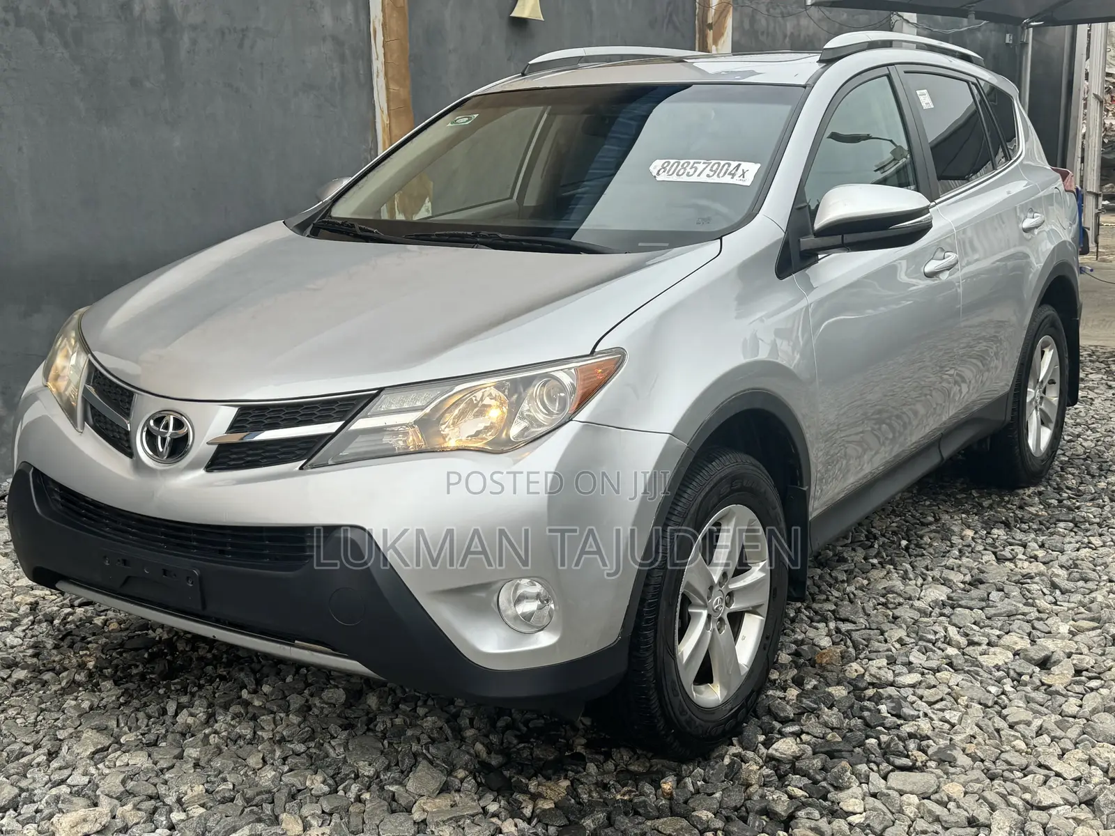Toyota RAV4 XLE 4dr SUV (2.5L 4cyl 6A) 2014 Silver