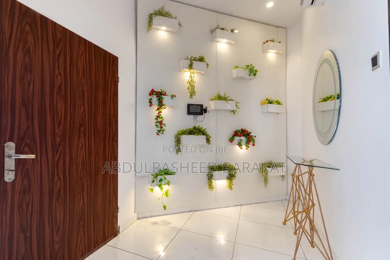 Luxury Three Bedroom Apartment With Pool and Snooker