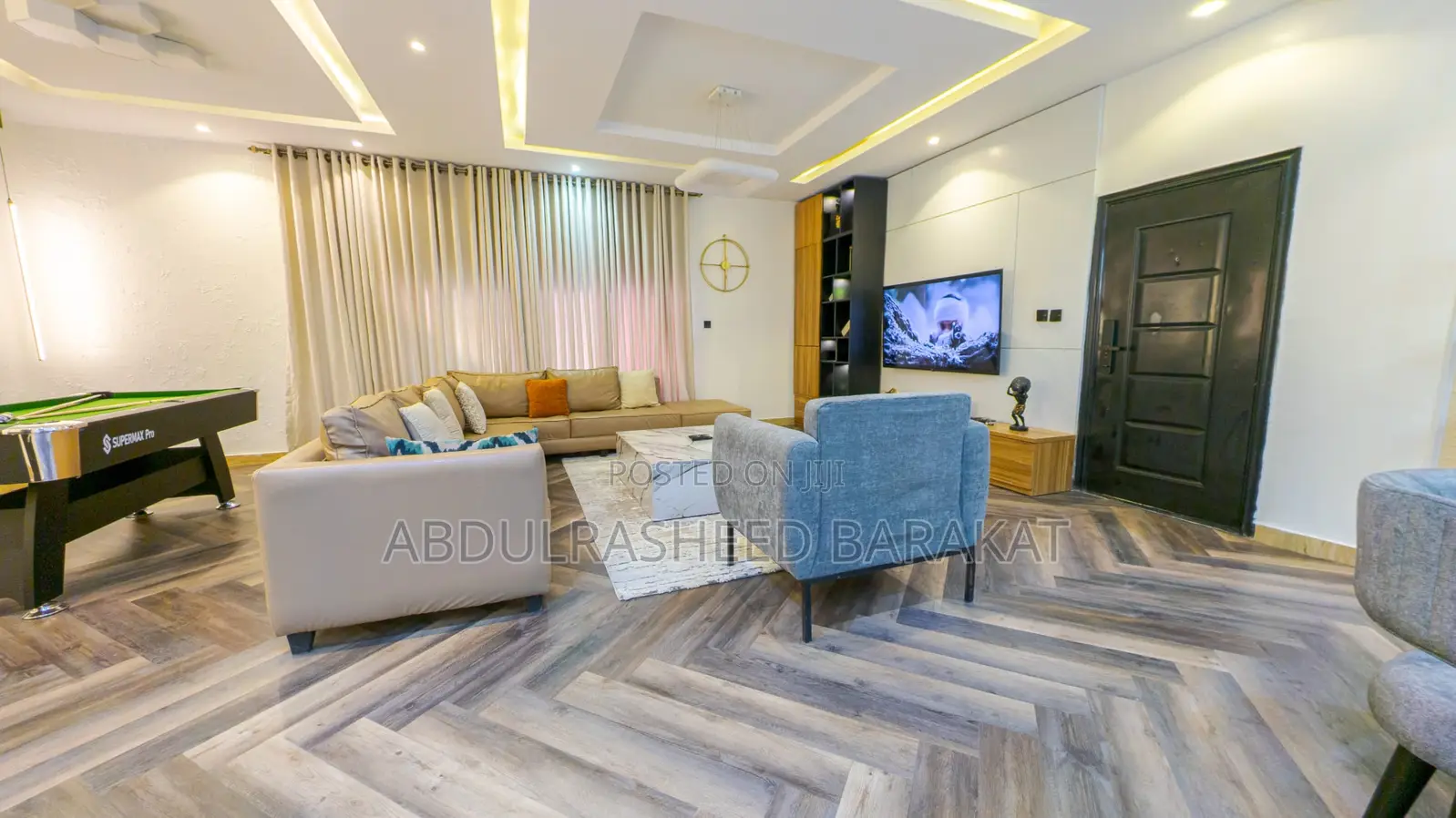 Luxury Three Bedroom Apartment With Snooker Pool
