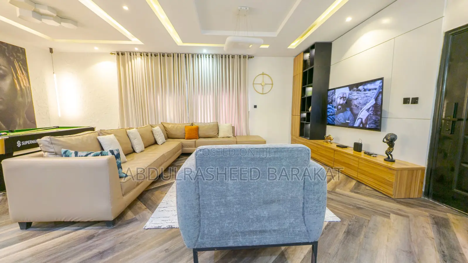 Luxury Three Bedroom Apartment With Snooker Pool
