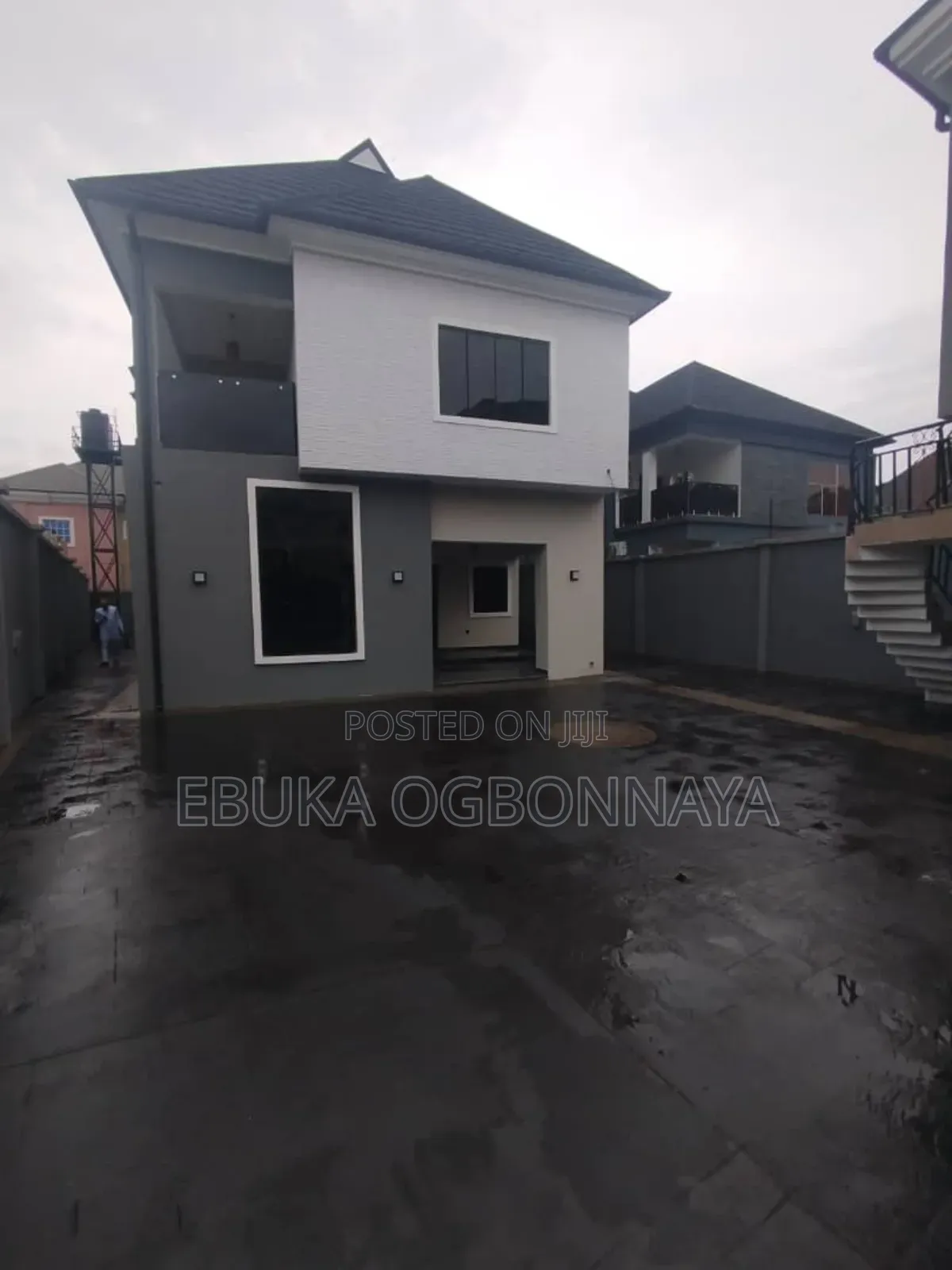 4bdrm Duplex in Peter Odili Road,, Obio-Akpor for sale