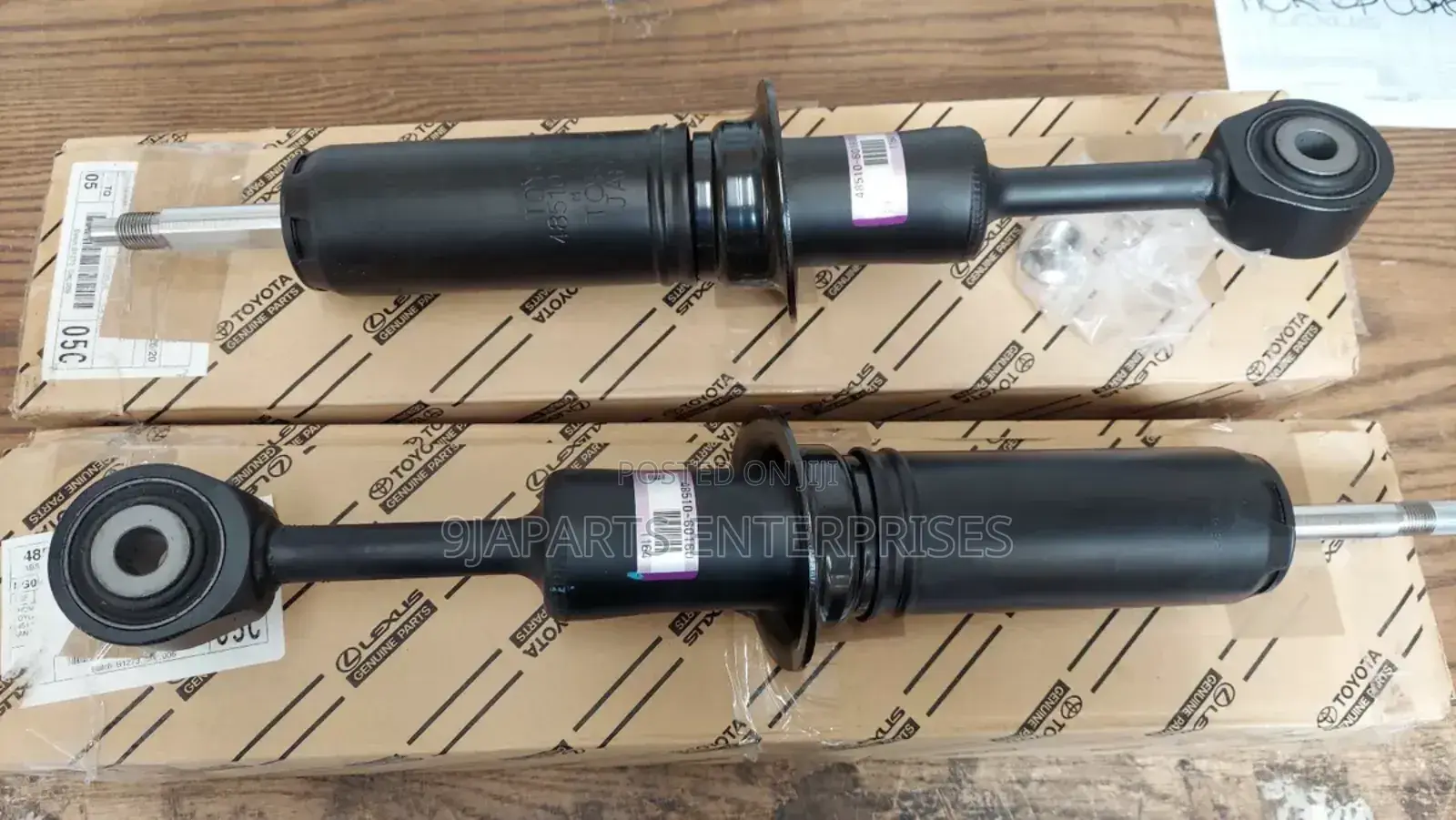 Lexus Lx570 2008-2020 Front Shock Absorbers [Japan 🇯🇵]
