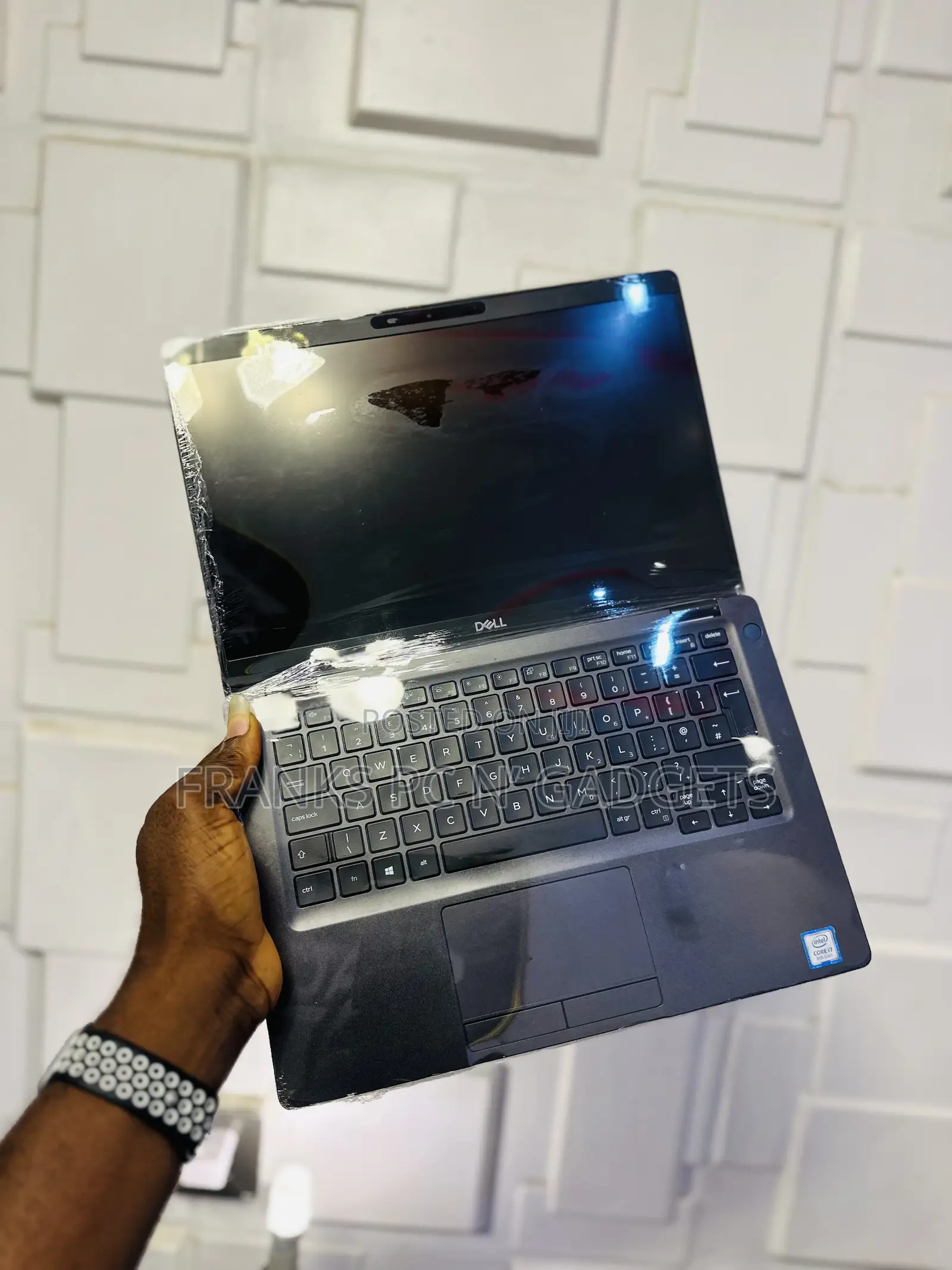 Laptop Dell Latitude 5300 16GB Intel Core I7 SSD 256GB