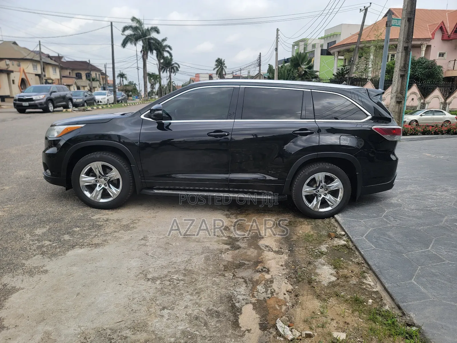 Toyota Highlander Limited Platinum 4dr SUV AWD (3.5L 6cyl 6A) 2014