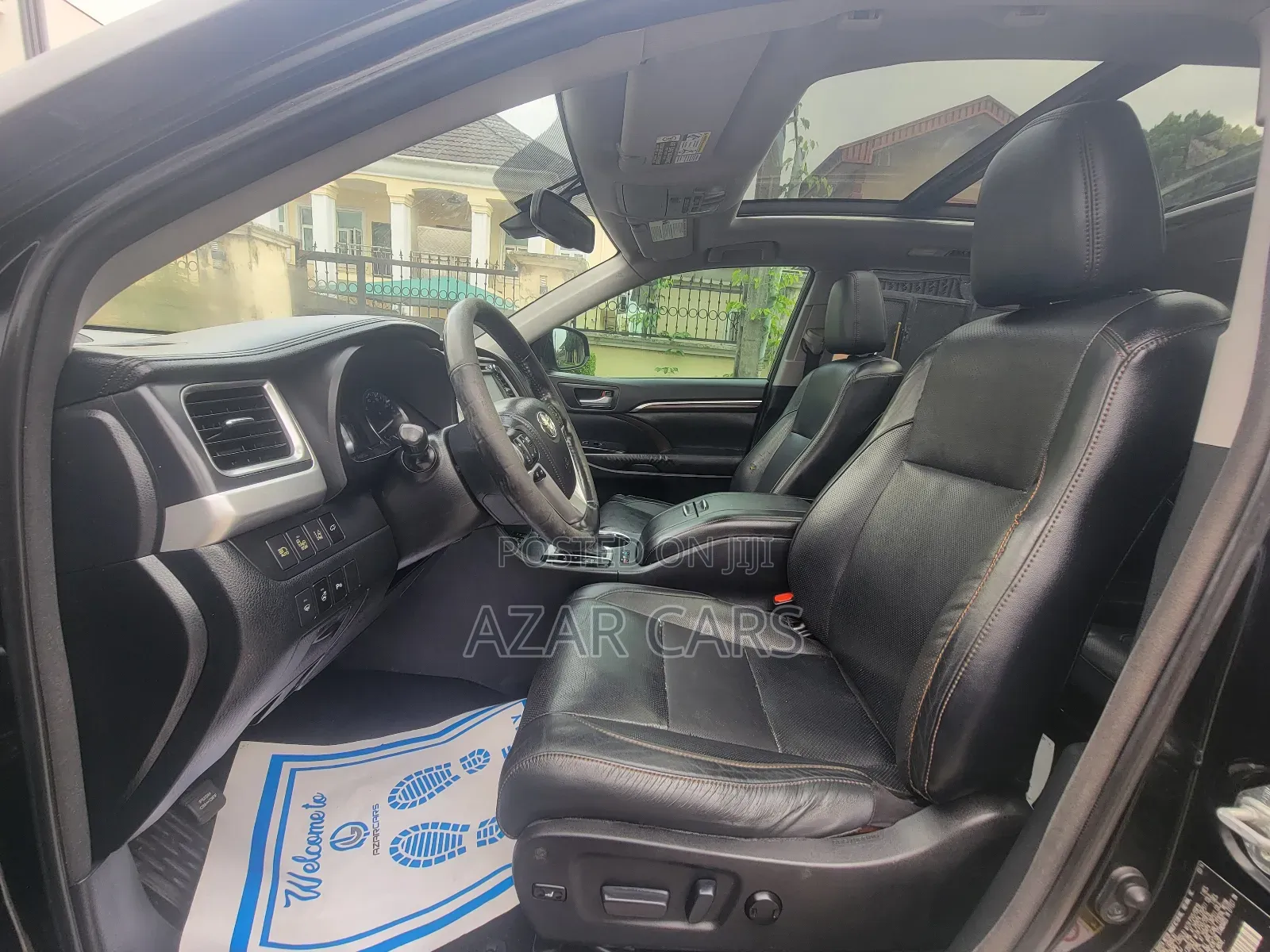 Toyota Highlander Limited Platinum 4dr SUV AWD (3.5L 6cyl 6A) 2014