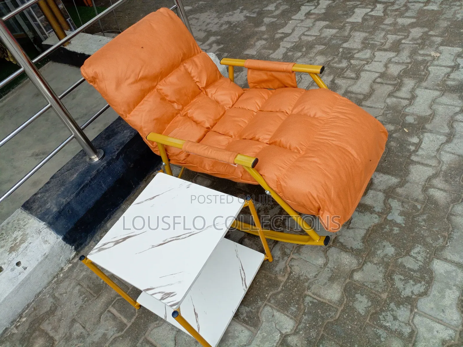 Your Quality Rocking Relaxing Swinging Chair With Table