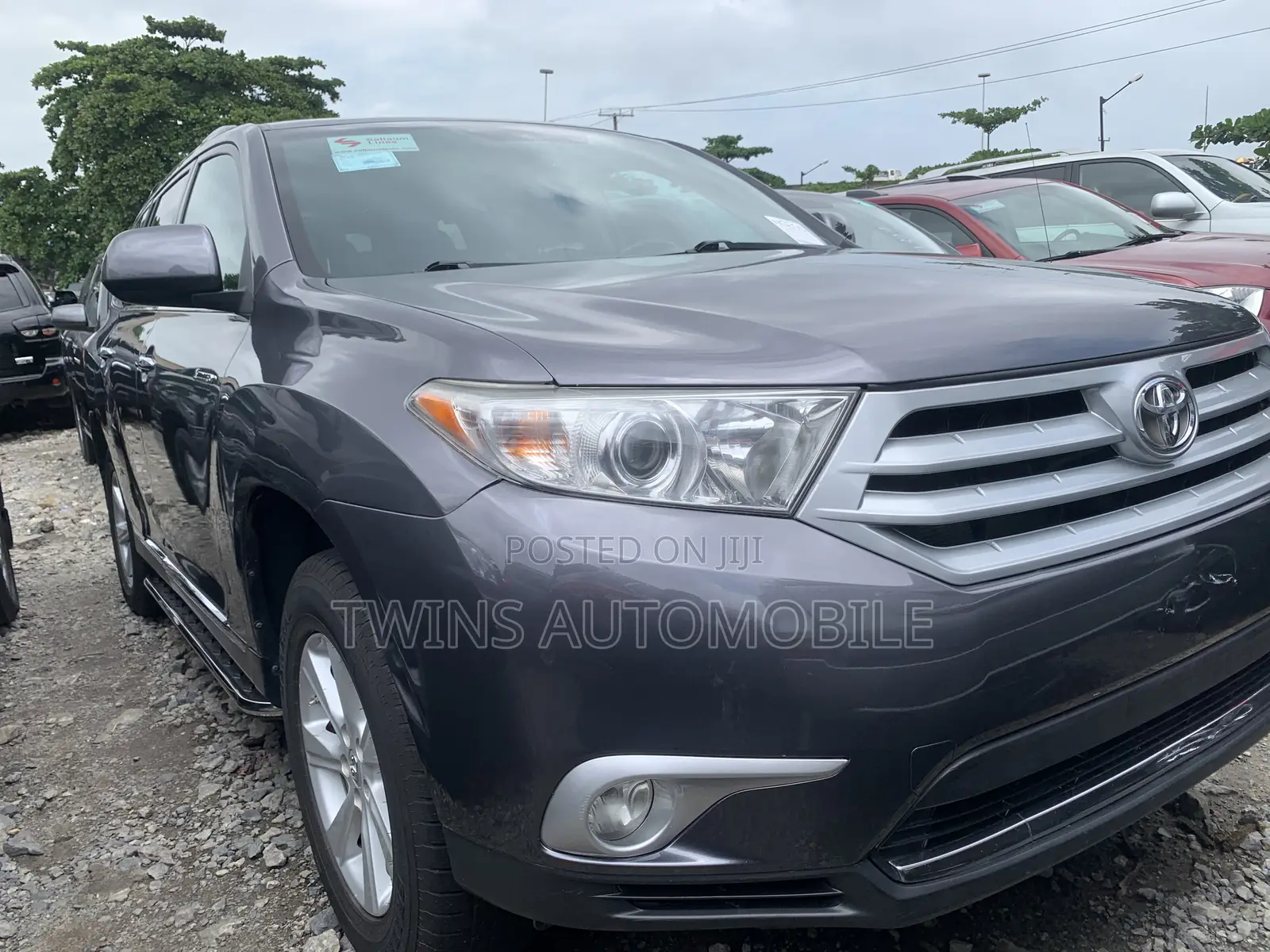 Toyota Highlander Limited 3.5l 4WD 2013 Gray