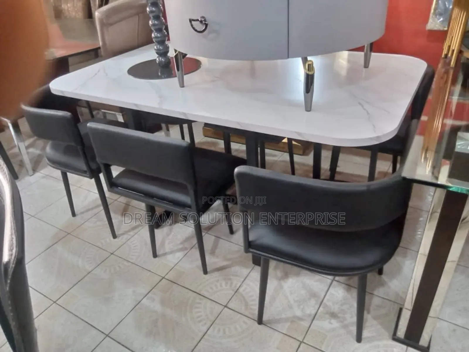 Quality 6 Seater Marble Dinning