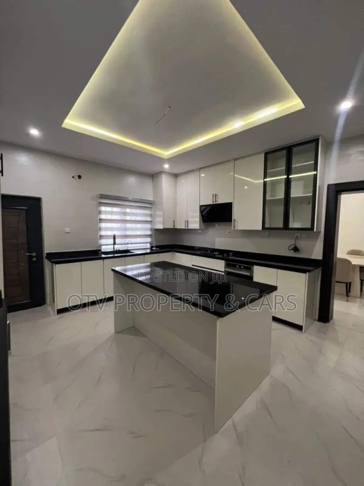 Furnished 4bdrm Townhouse/Terrace in Kubwa for sale