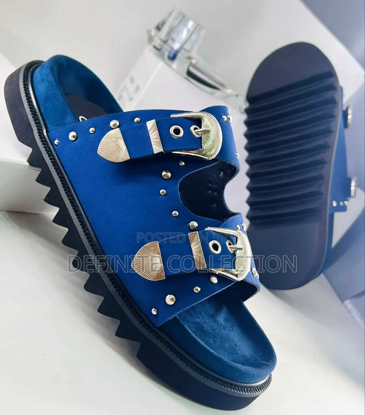 Toga Virilis Top Quality Slippers