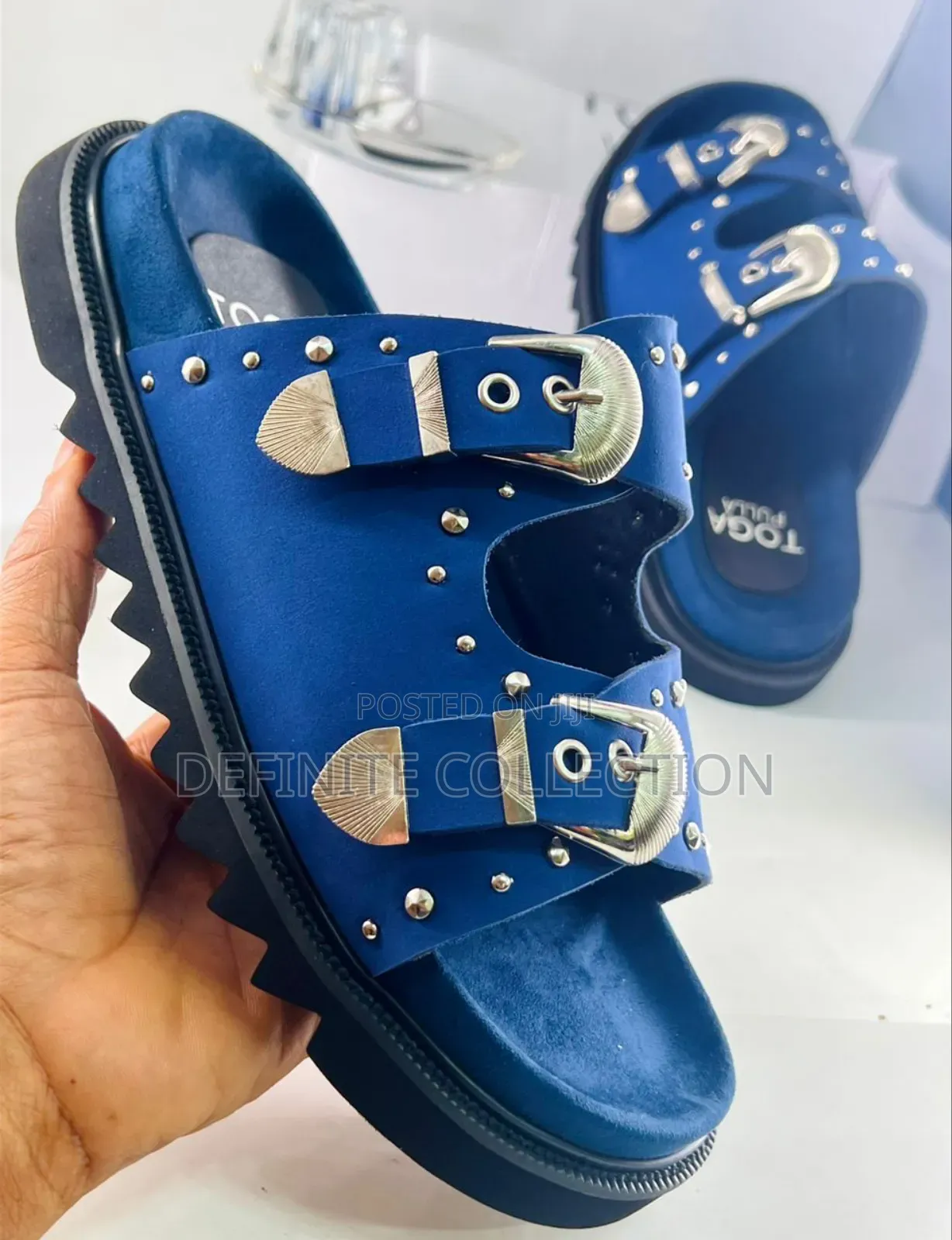 Toga Virilis Top Quality Slippers