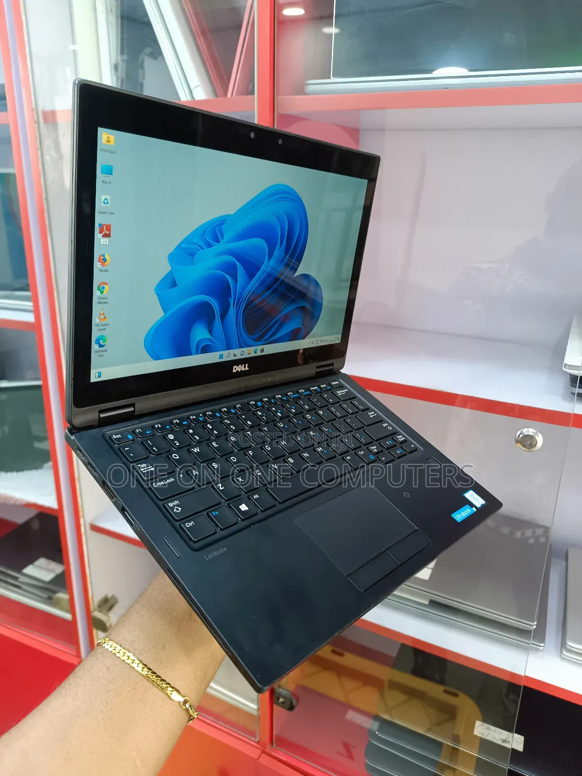 Laptop Dell Latitude 7390 16GB Intel Core i7 SSD 256GB