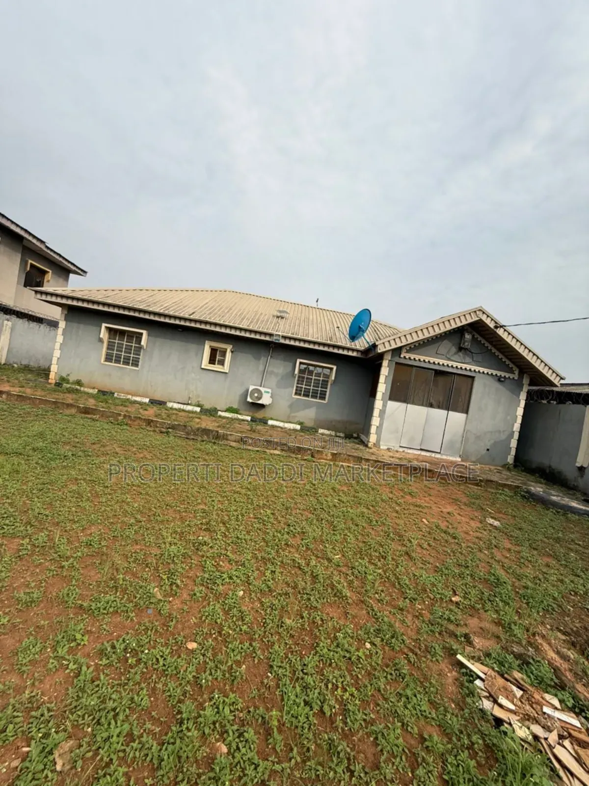 3bdrm Bungalow in Ayobo for sale