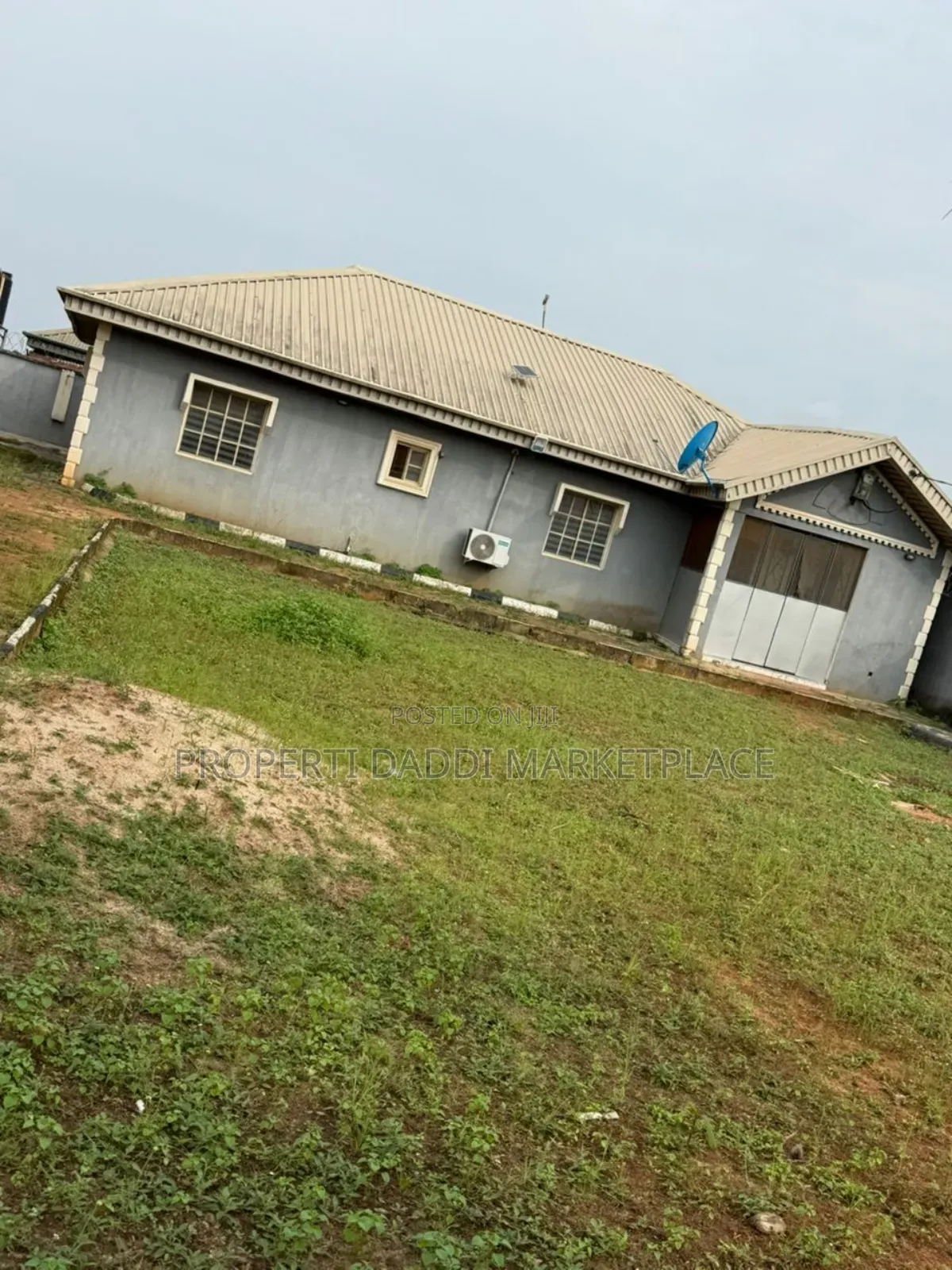 3bdrm Bungalow in Ayobo for sale