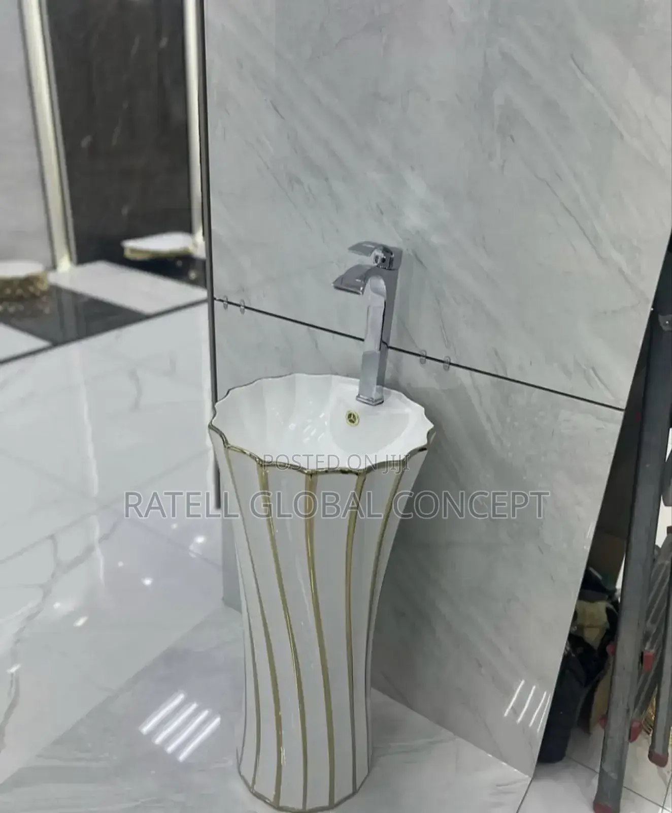 Dining Wash Basin White and Gold