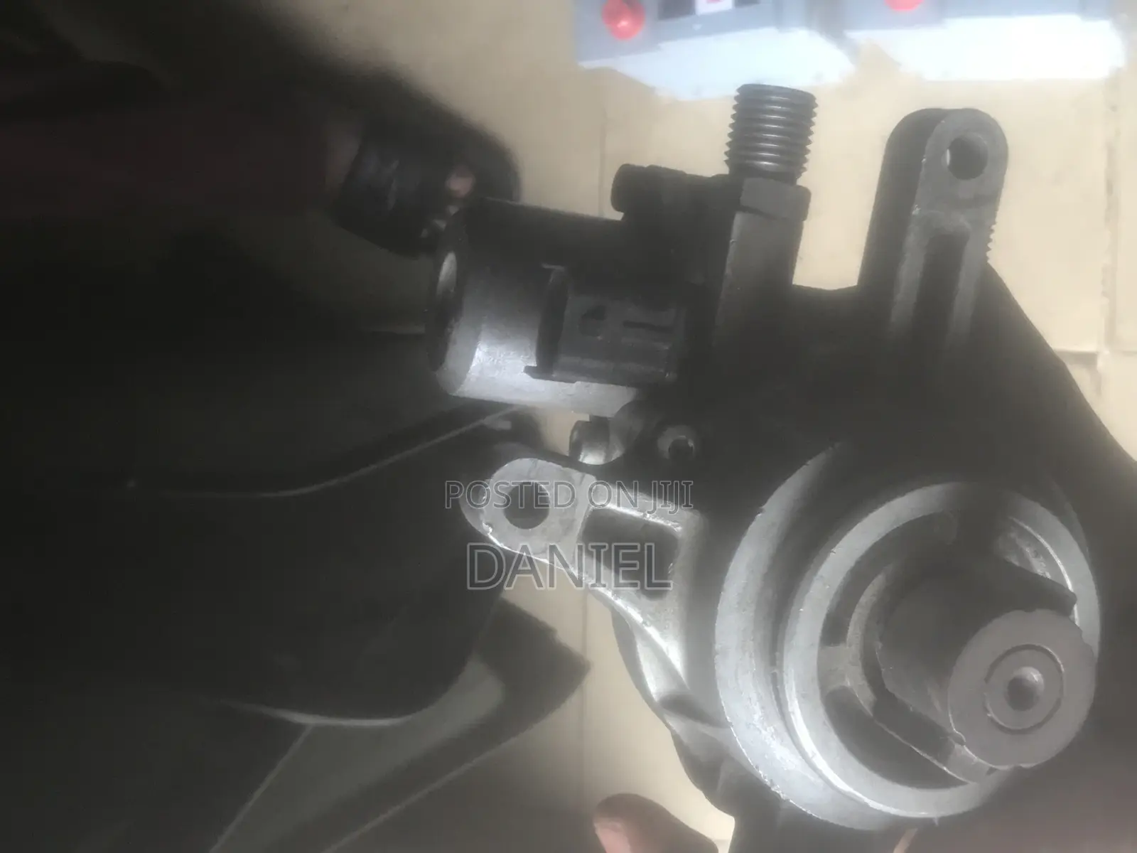 Porsche Panamera Fuel Pressure Regulator Pump