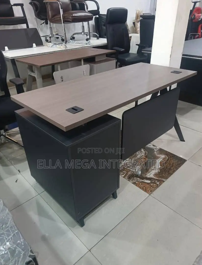 Office Desk 1.4 Meter