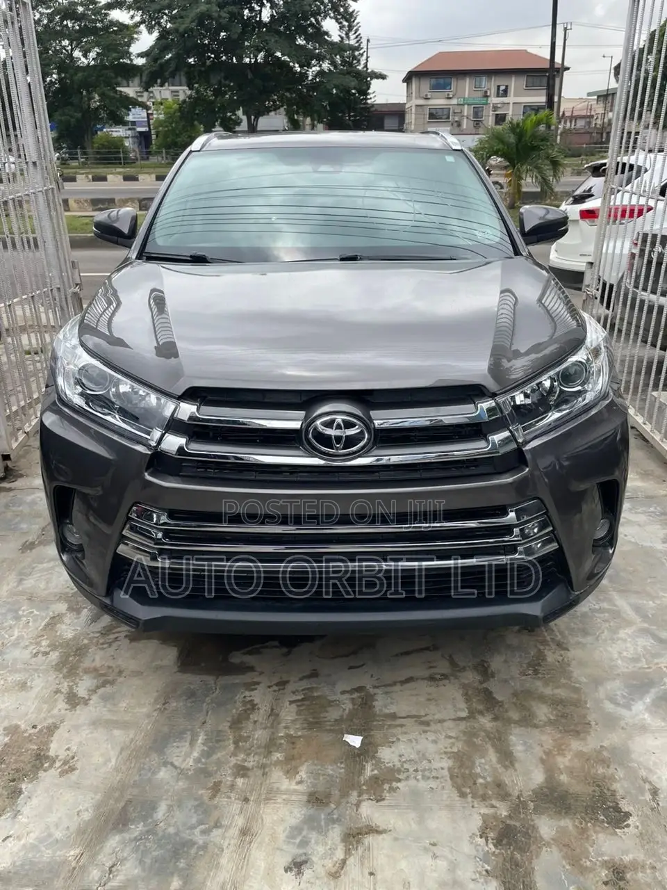 Toyota Highlander 2019 Gray