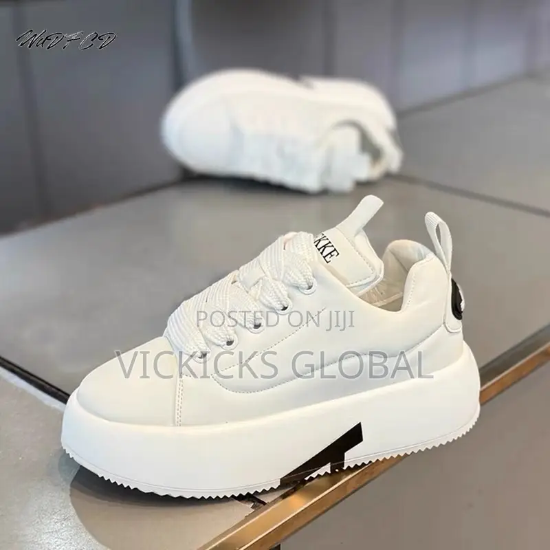 Unisex Ajekke Lace Up Sneakers