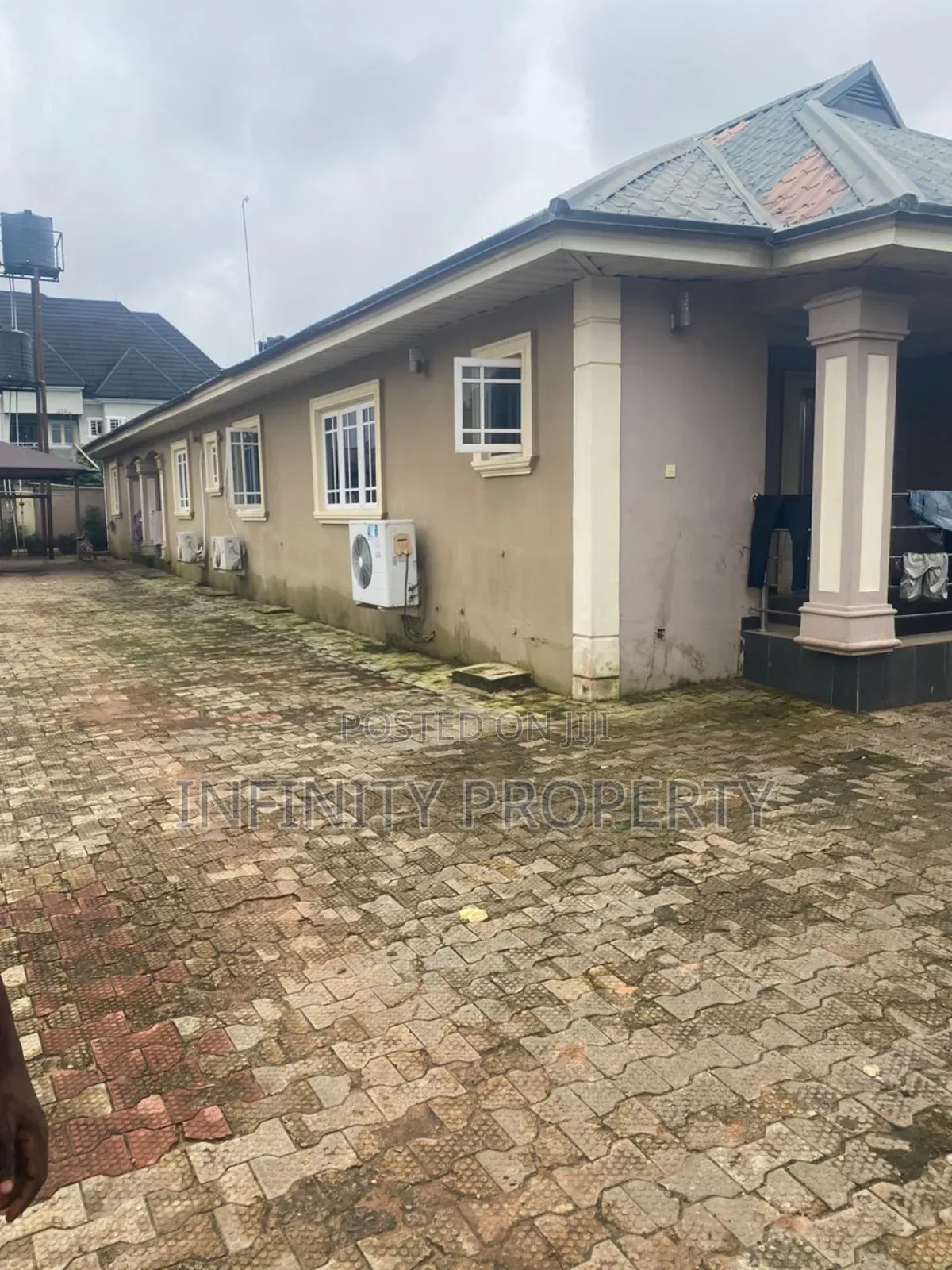 3bdrm Block of Flats in Ugbor, Benin City for sale