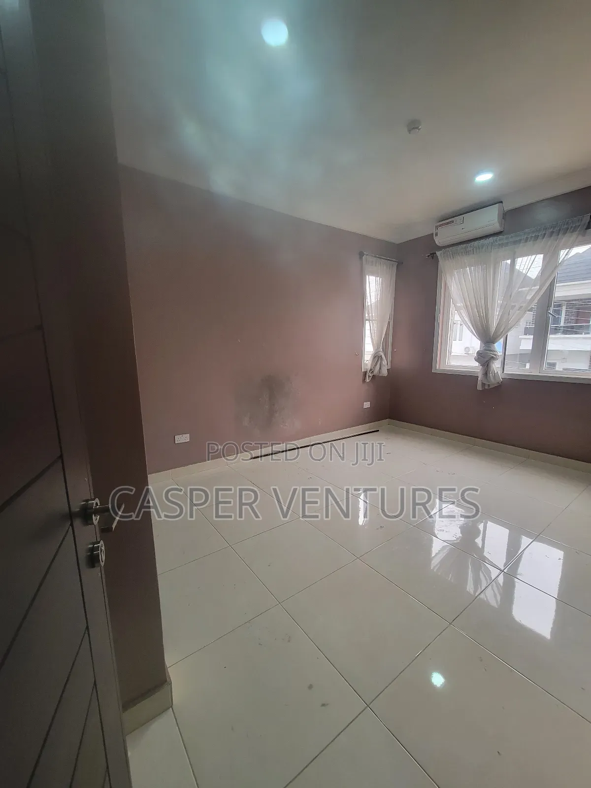 3bdrm Block of Flats in Chevyview, Chevron for rent
