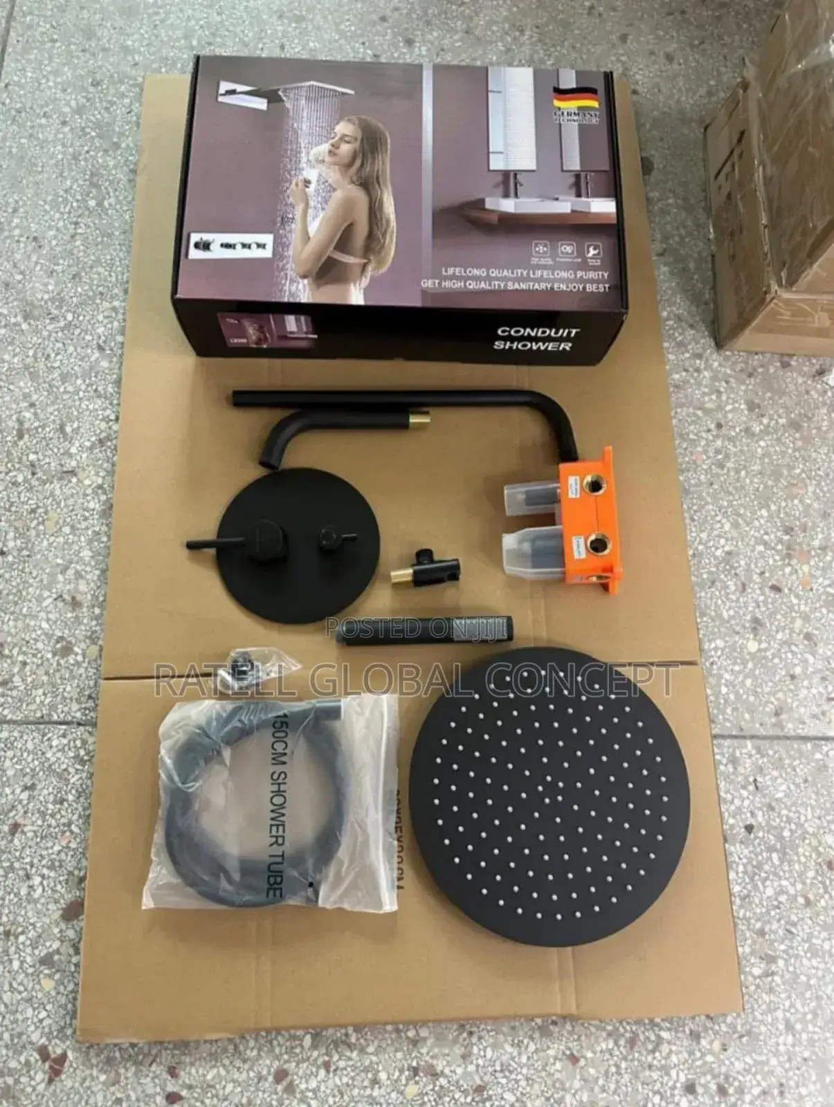 Conduit Shower 5ways (Circle Showerhead)