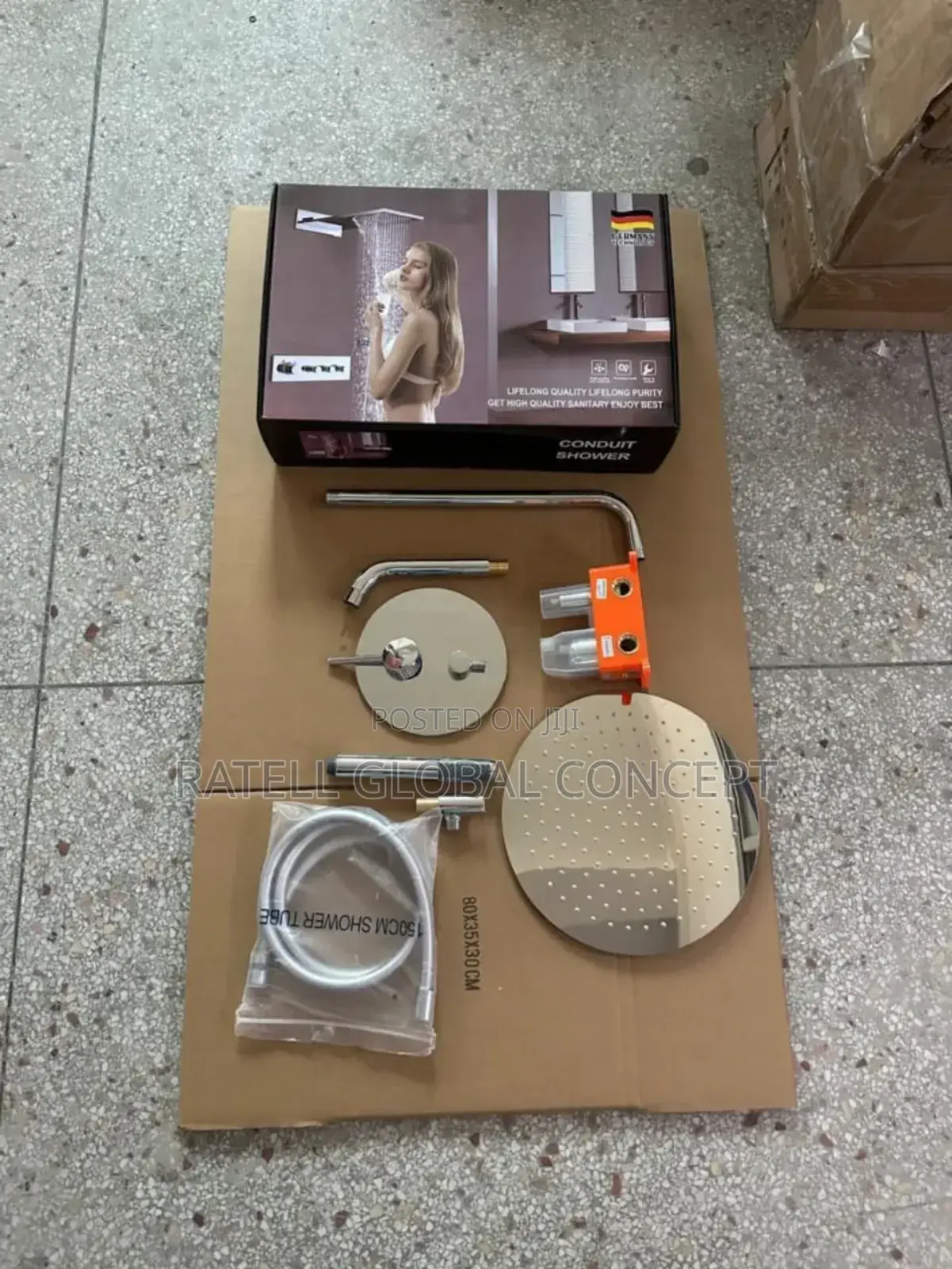 Conduit Shower 5ways (Circle Showerhead)