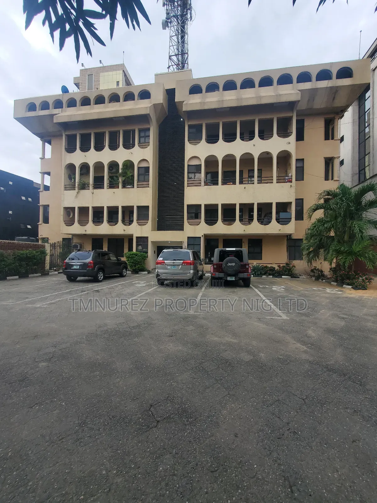 3bdrm Apartment in Victoria Island for rent