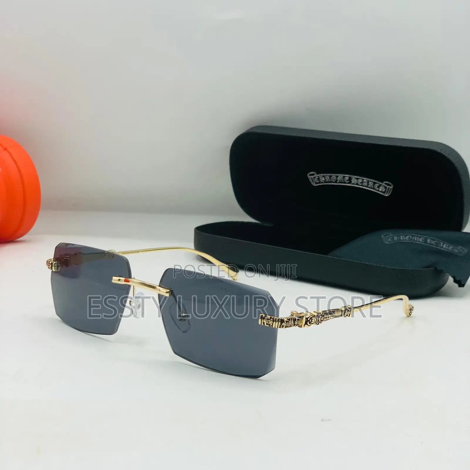 High Quality Luxury Chrome Heart Glasses