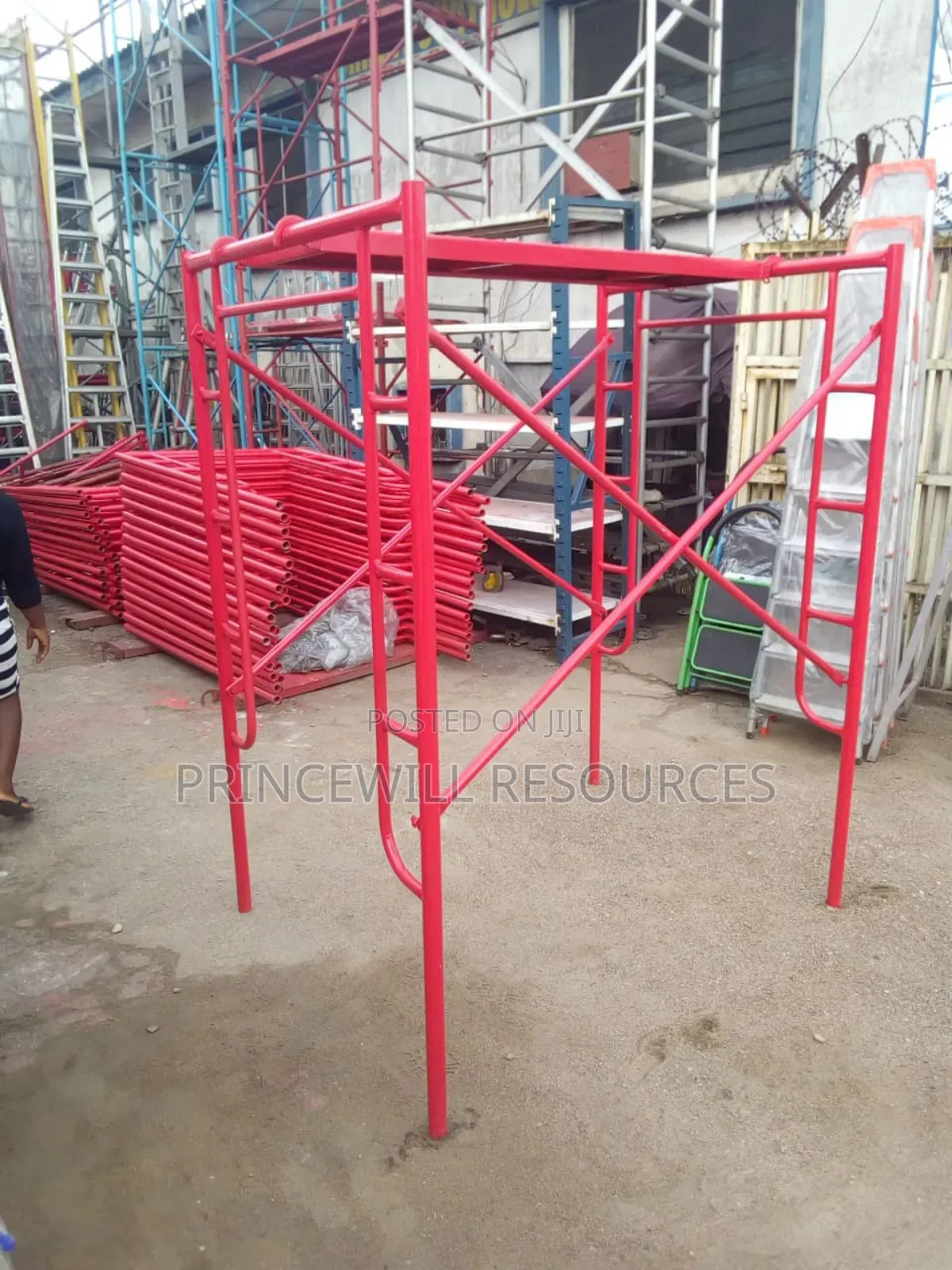 Scaffolding Stand for Your Job