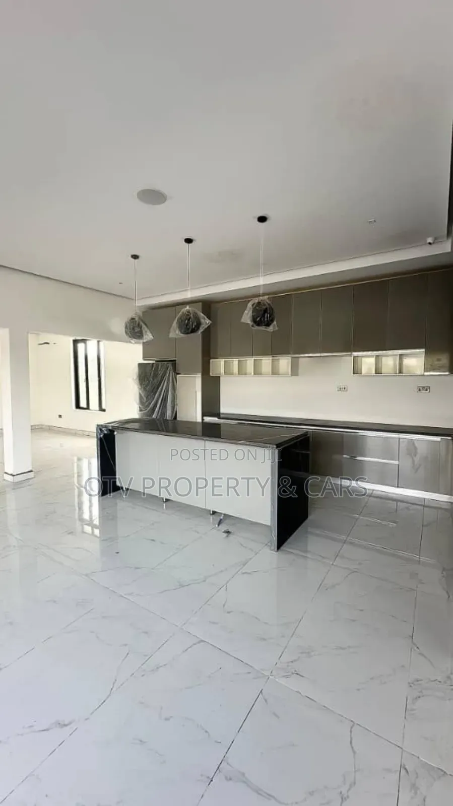 Furnished 5bdrm Duplex in Lekki for sale
