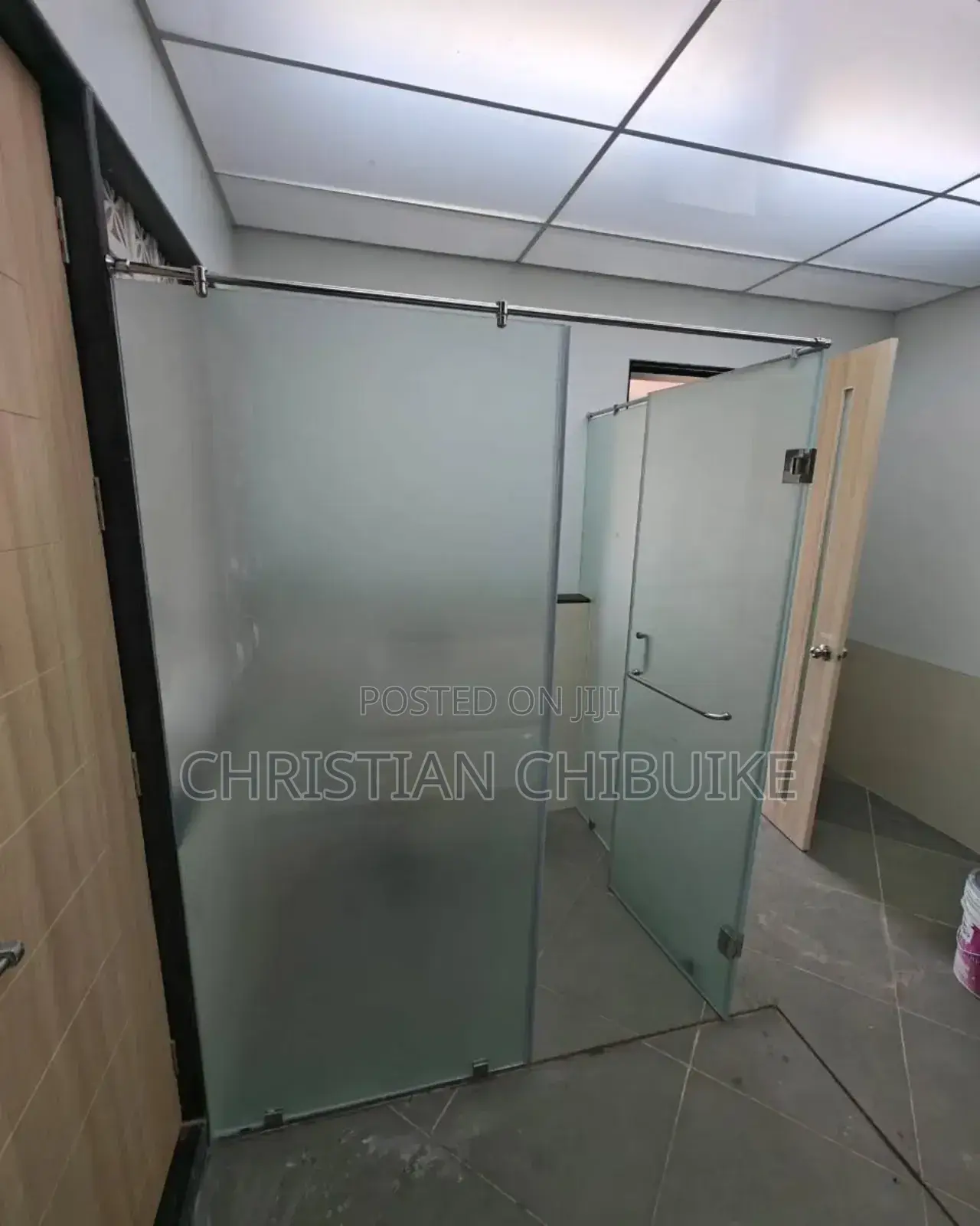 Shower Cubic Glass