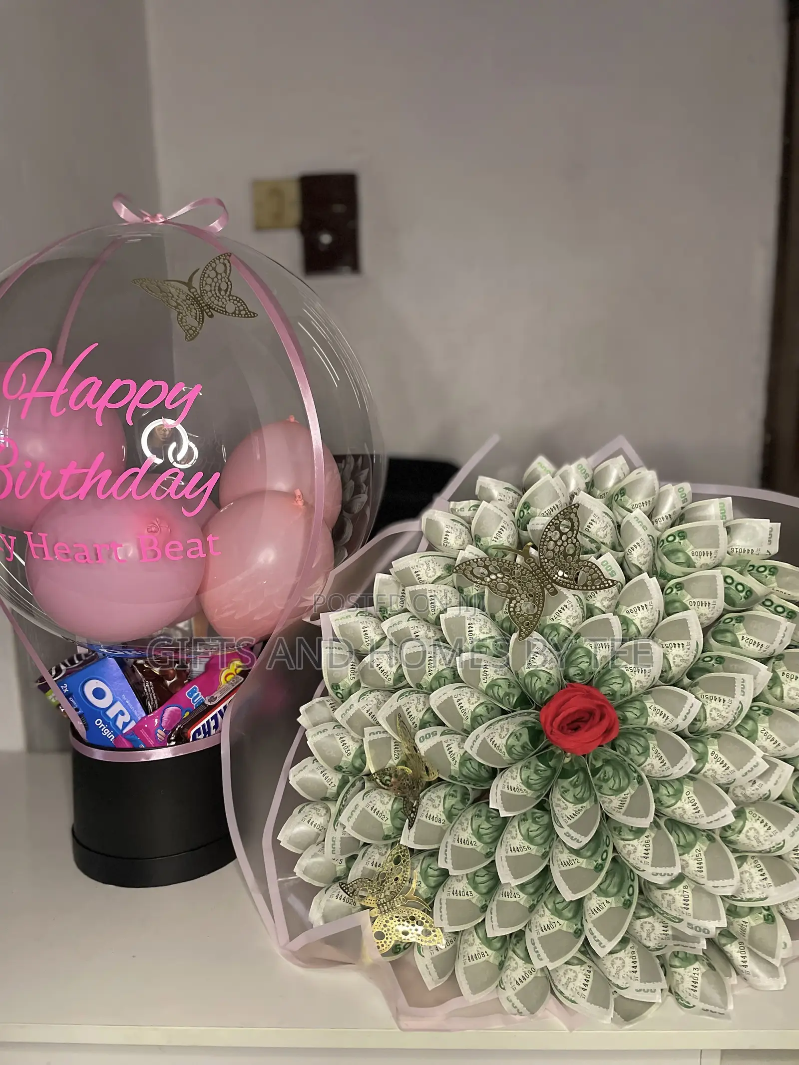 Money Bouquet and Balloon Treats Box