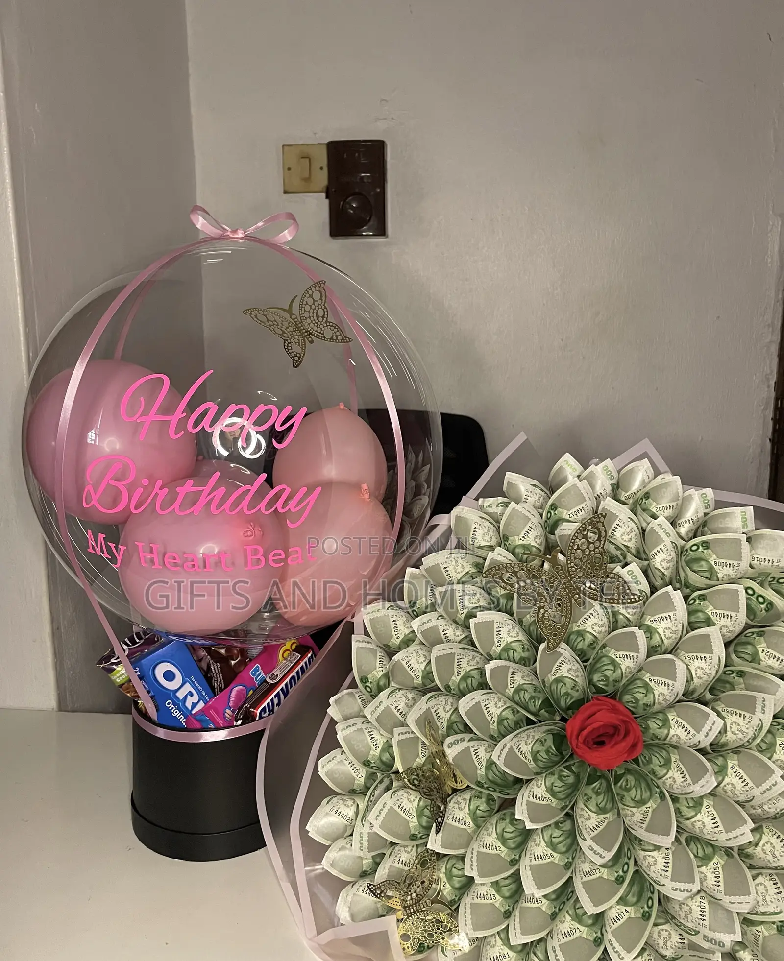 Money Bouquet and Balloon Treats Box