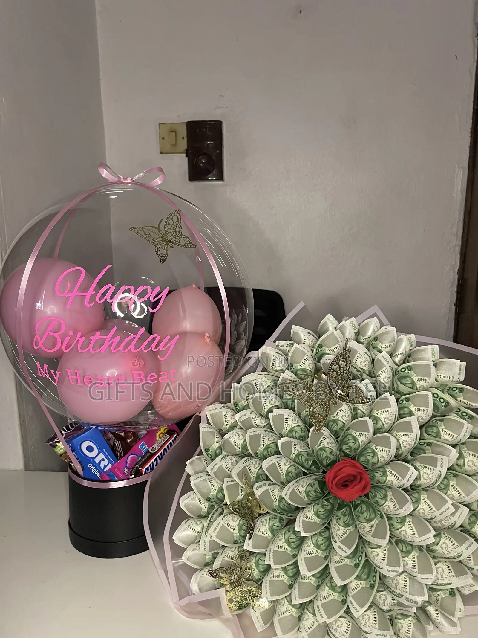 Money Bouquet and Balloon Treats Box