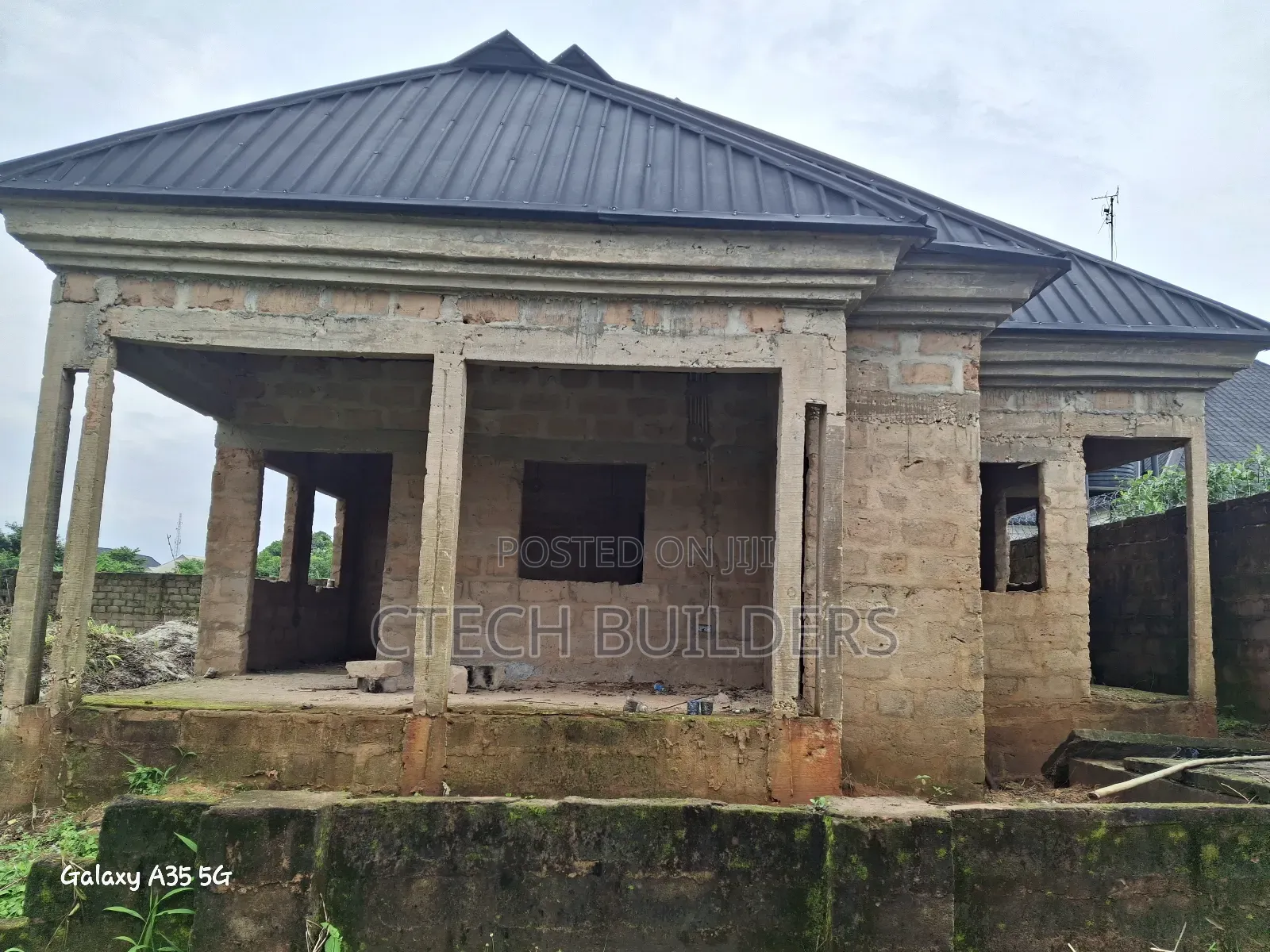 3bdrm Bungalow in Benin City for sale